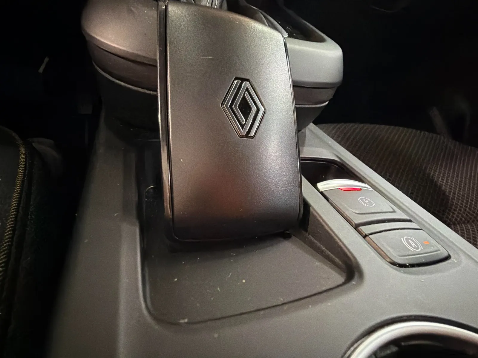 Renault Arkana Evolution TCe EDC mild hybr - foto 16