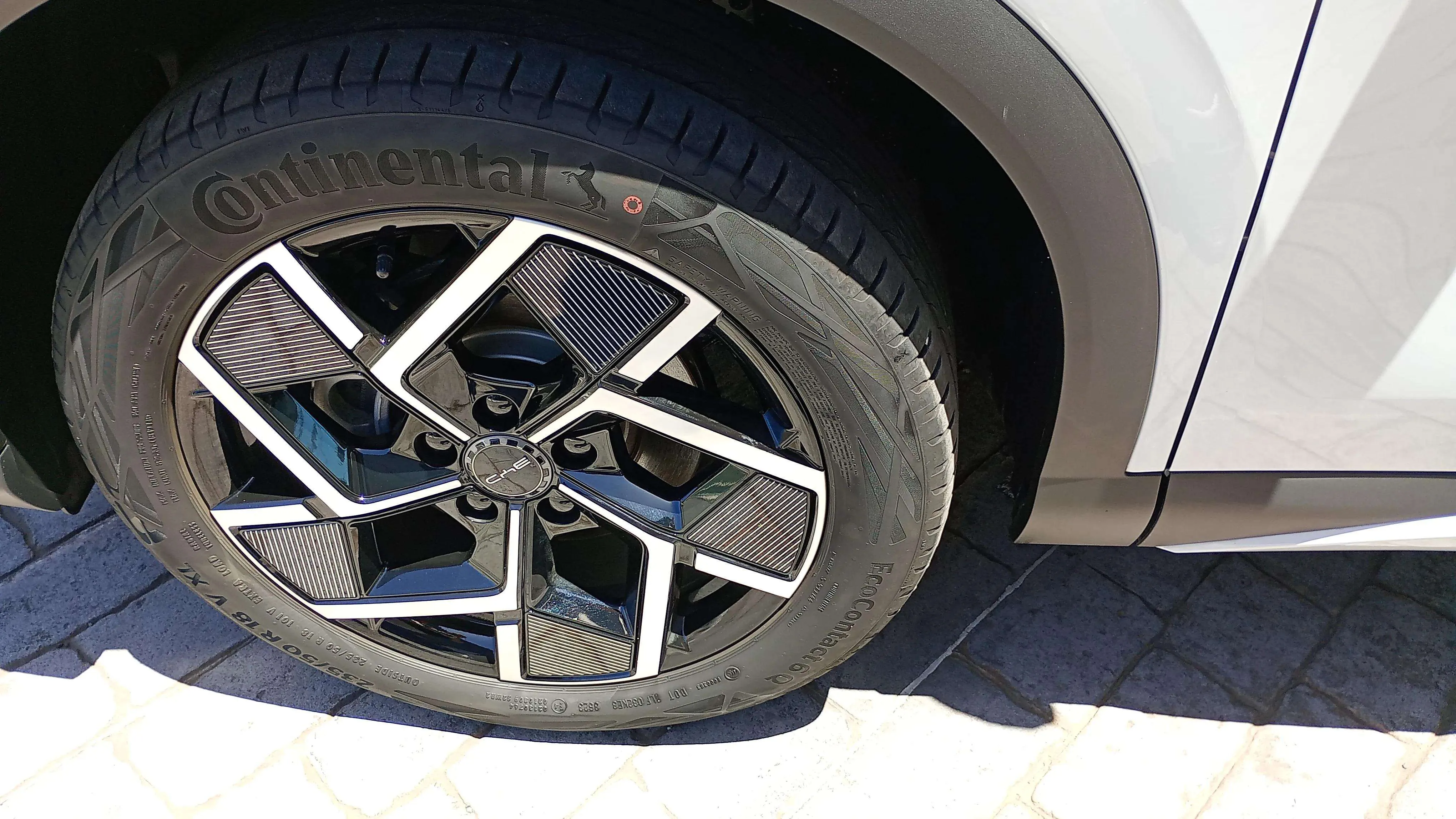 BYD Atto 3 Design - foto 18