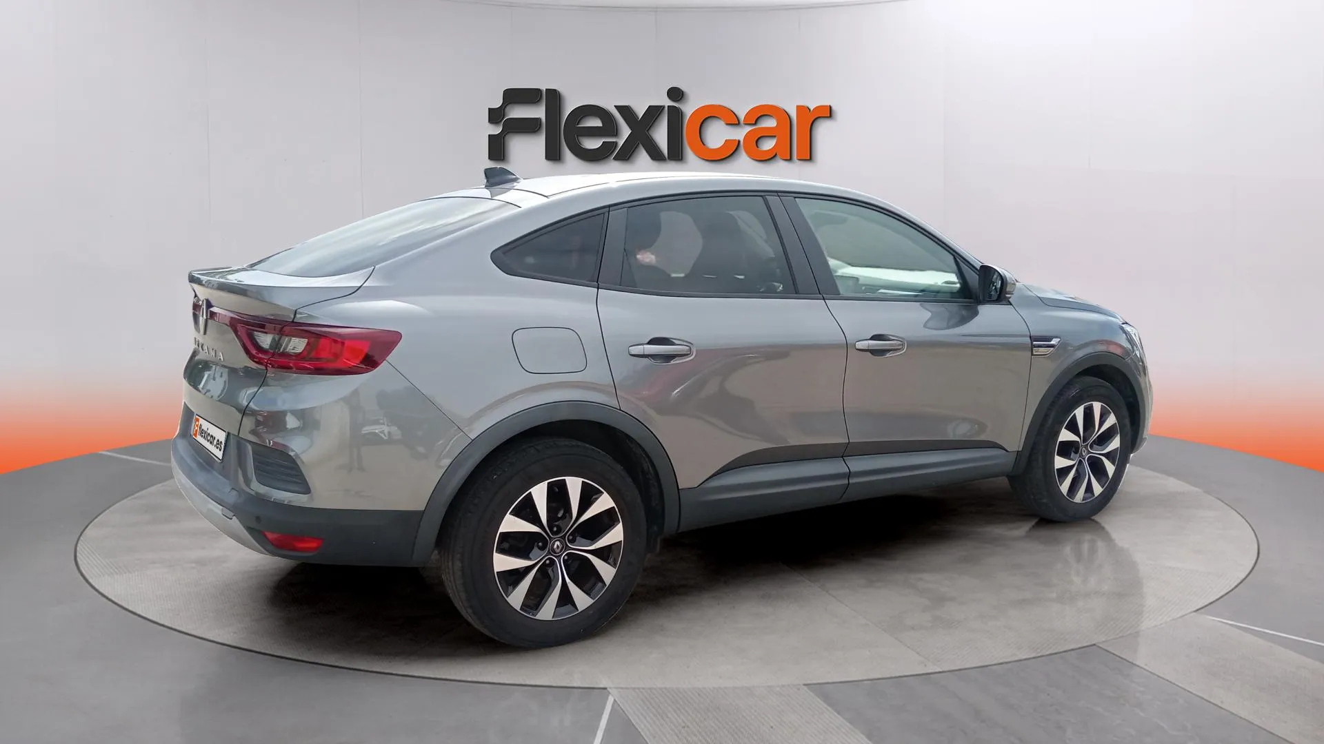 Renault Arkana Evolution TCe EDC mild hybr - foto 10