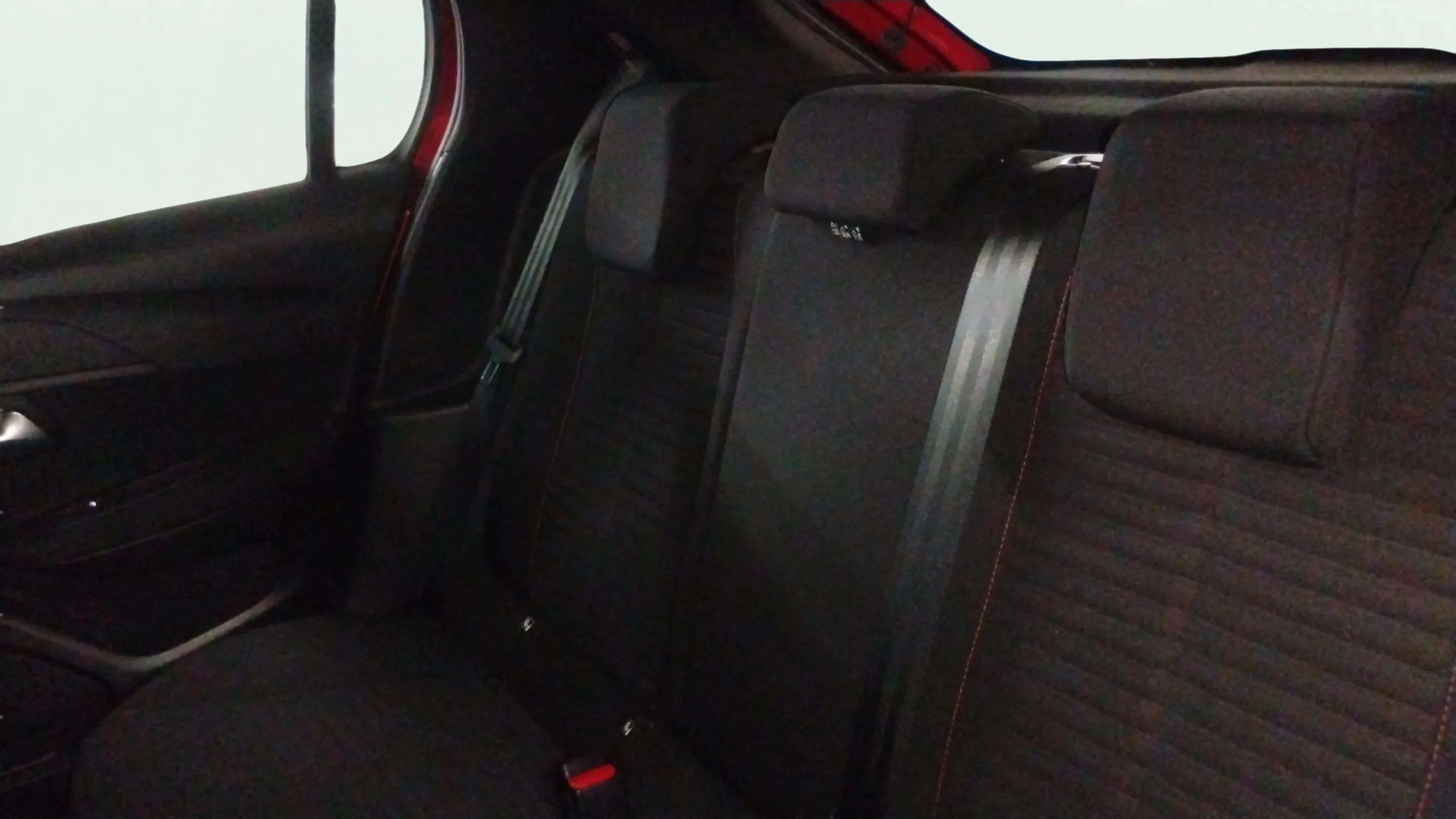 Peugeot 208 PureTech Allure - foto 14