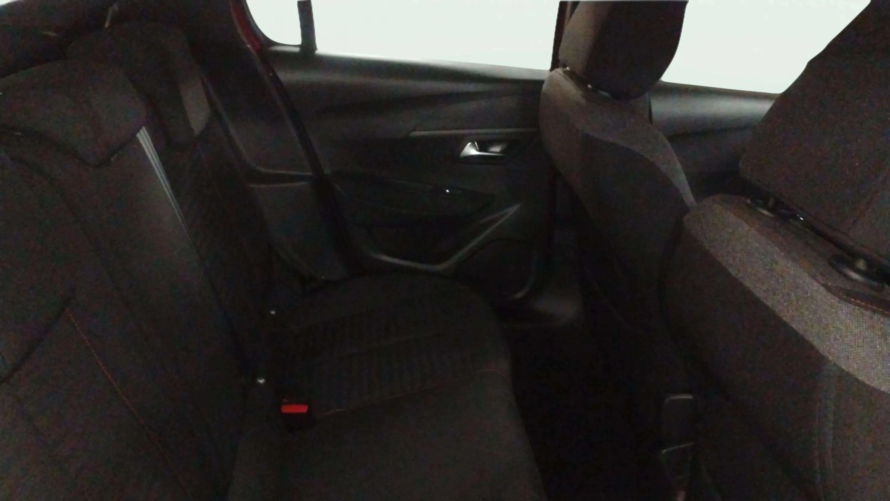 Peugeot 208 PureTech Allure - foto 16