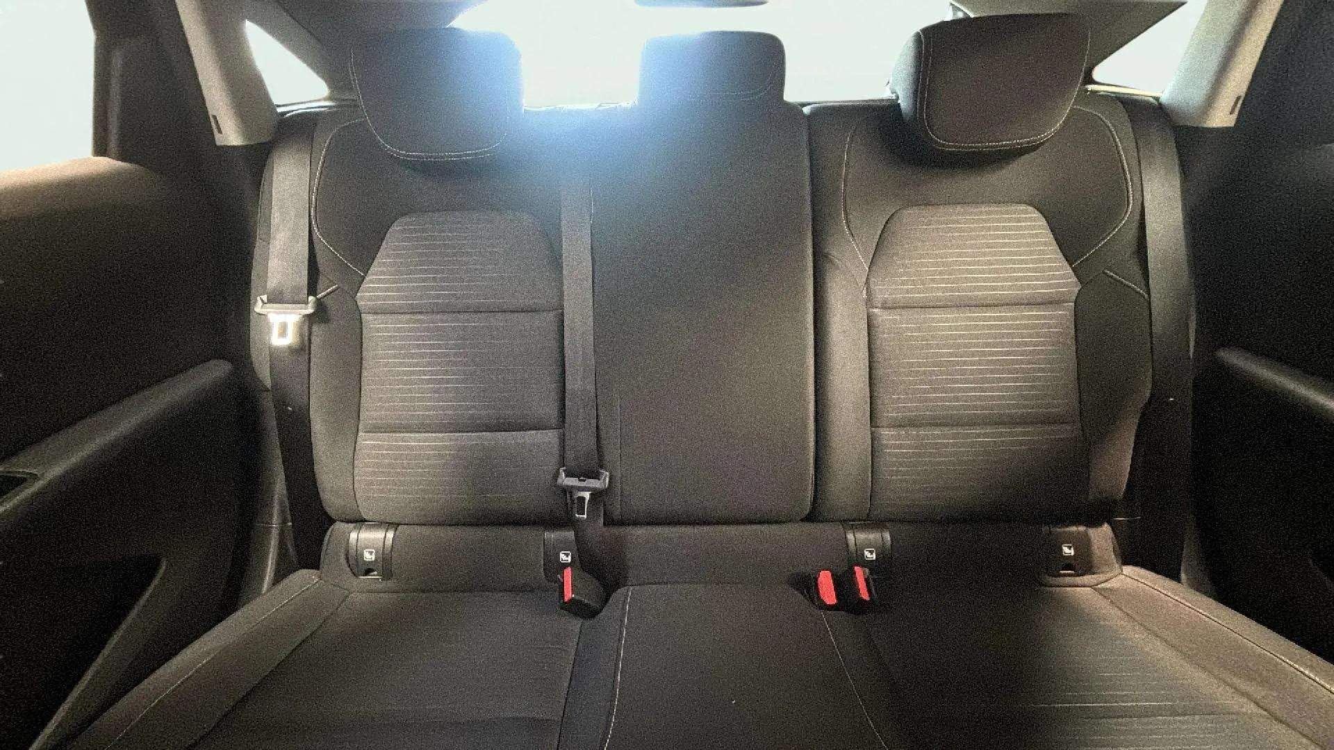 Renault Arkana Evolution TCe EDC mild hybr - foto 17