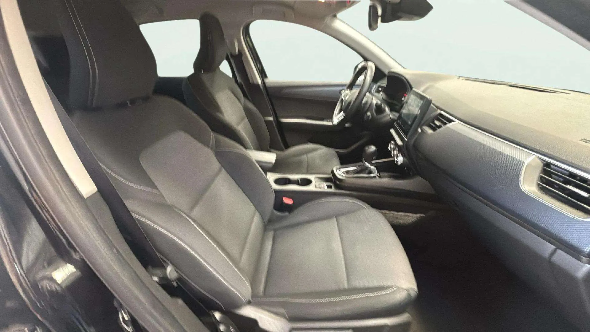 Renault Arkana Evolution TCe EDC mild hybr - foto 15
