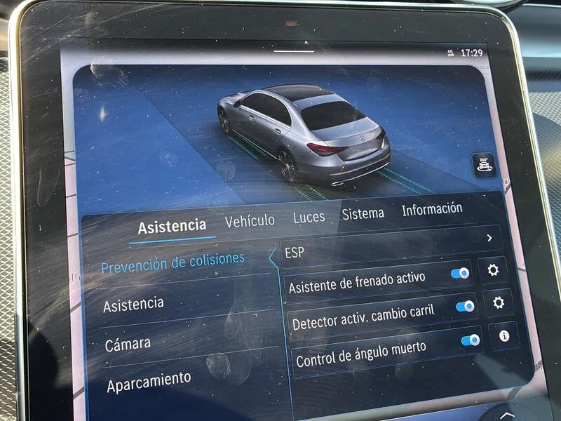 Mercedes-Benz Clase C C 220 d - foto 38