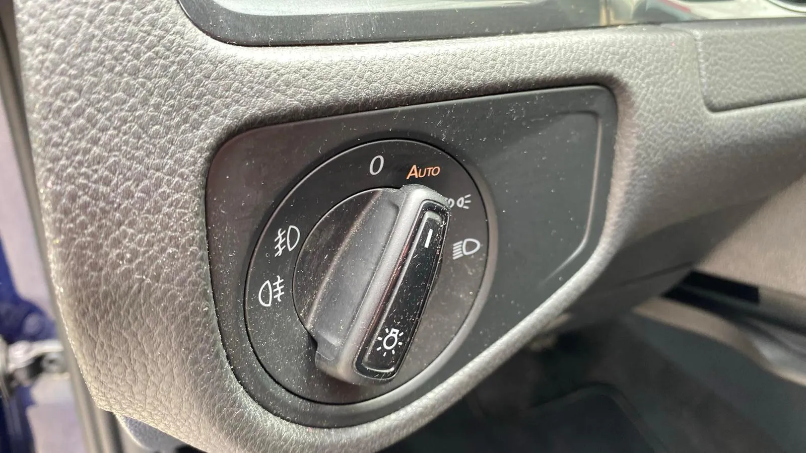 Volkswagen Golf Advance 1.6 TDI - foto 12