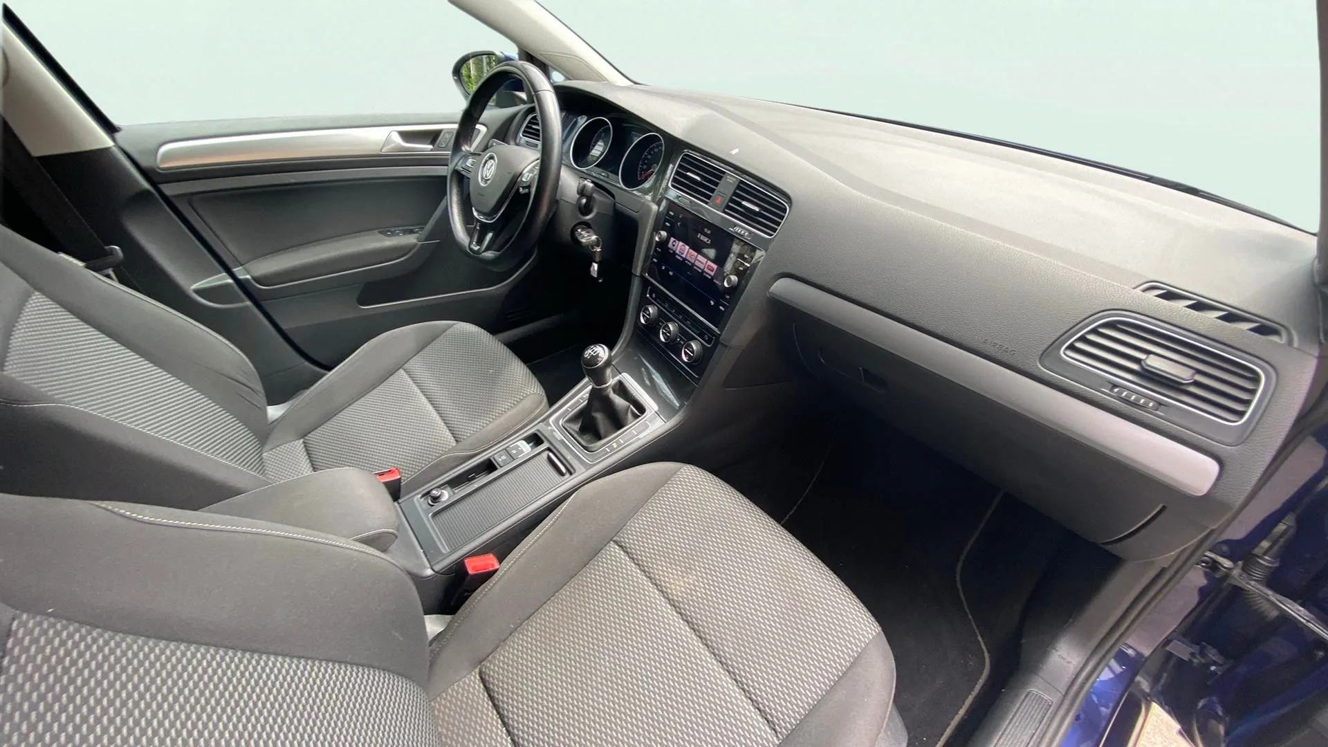 Volkswagen Golf Advance 1.6 TDI - foto 24