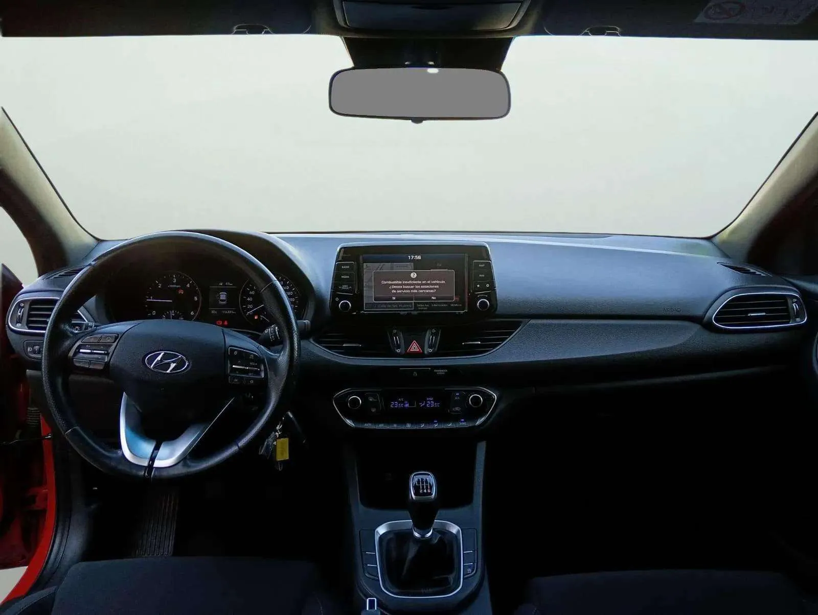 Hyundai i30 1.6 CRDi Tecno - foto 10