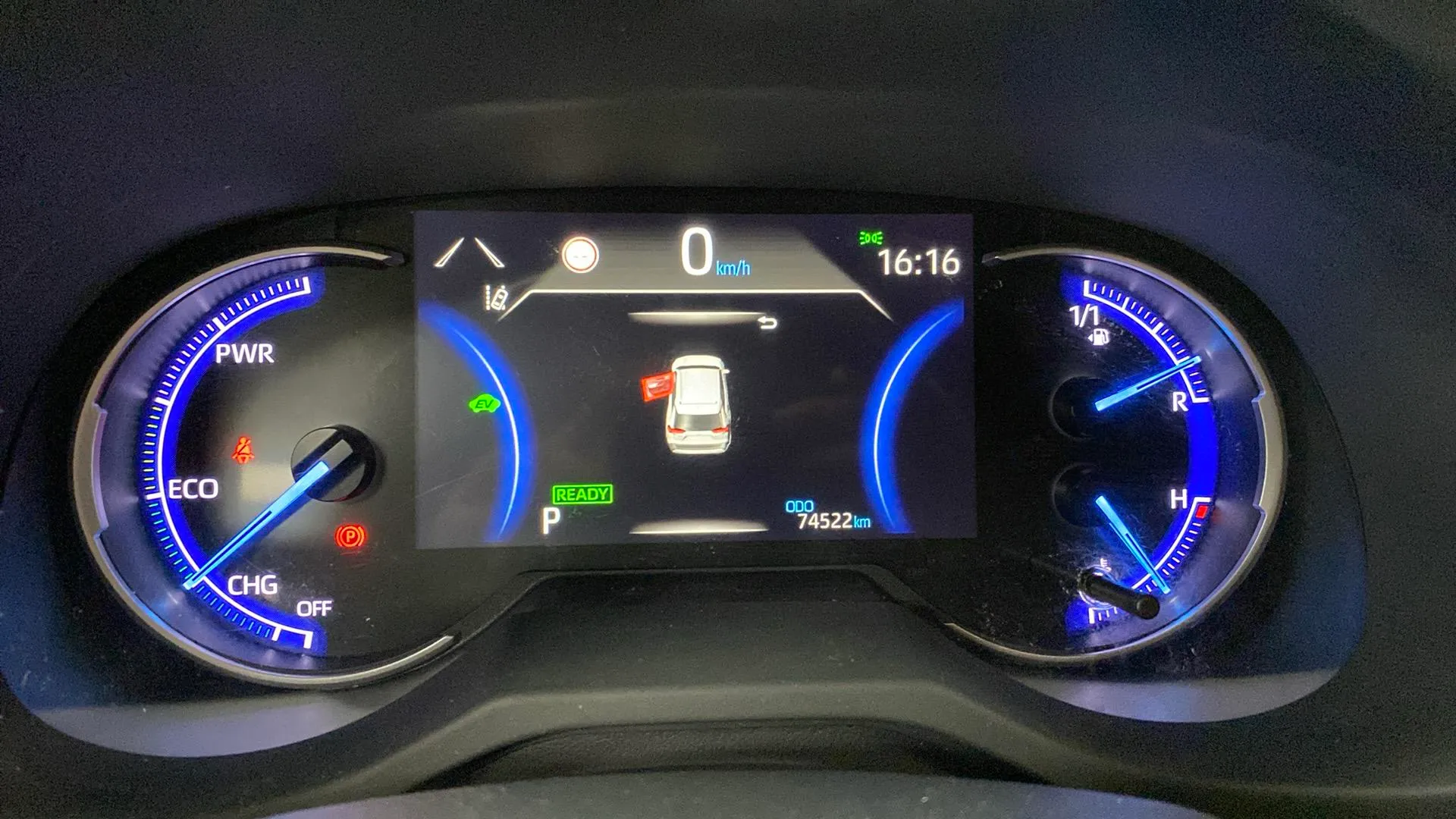 Toyota RAV4 2.5l 220H Advance - foto 10