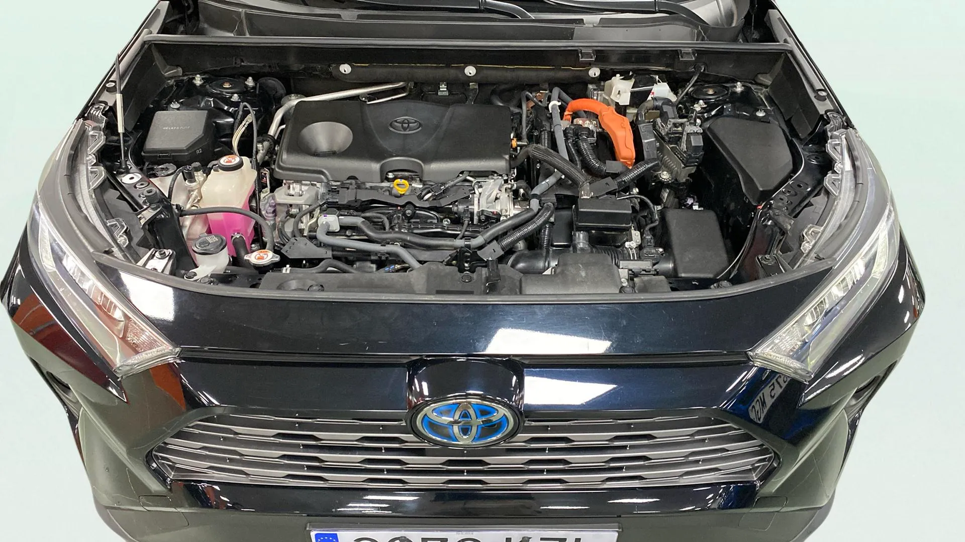 Toyota RAV4 2.5l 220H Advance - foto 26