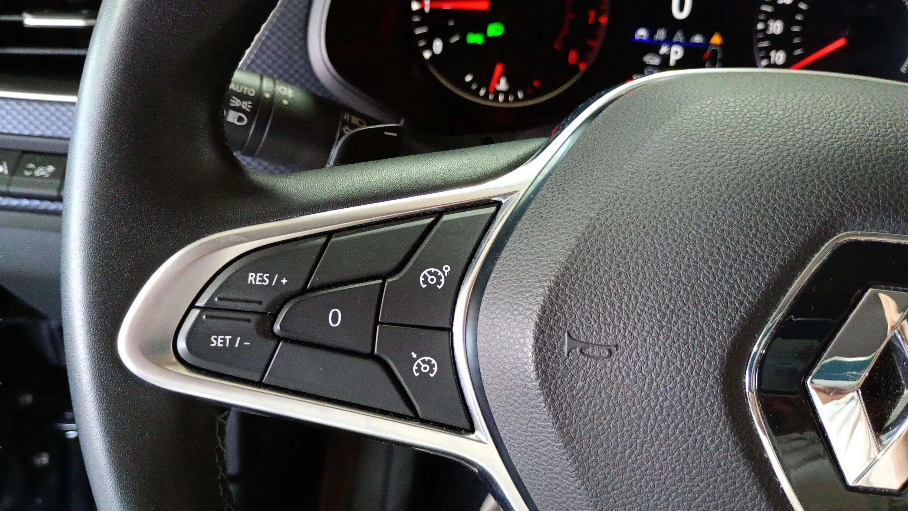 Renault Arkana Equilibre TCe EDC mild Hybrid - foto 25