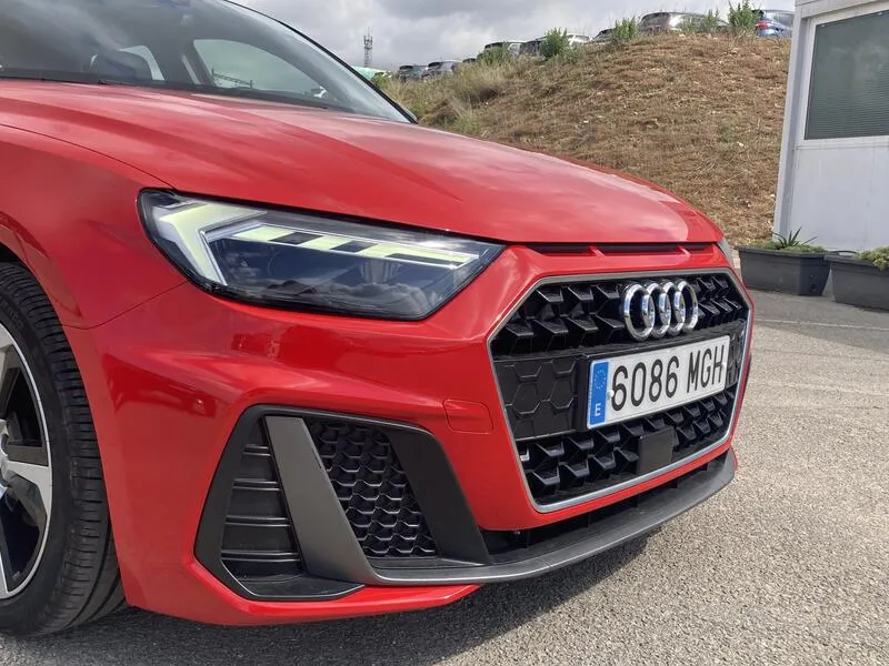 Audi A1 Sportback Adrenalin 30 TFSI S tron - foto 10