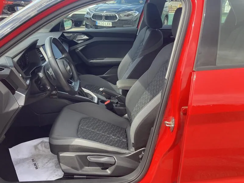 Audi A1 Sportback Adrenalin 30 TFSI S tron - foto 33