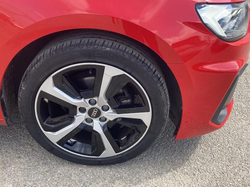 Audi A1 Sportback Adrenalin 30 TFSI S tron - foto 11