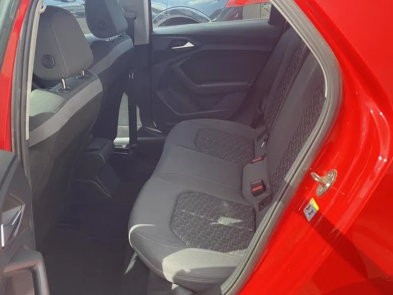 Audi A1 Sportback Adrenalin 30 TFSI S tron - foto 28