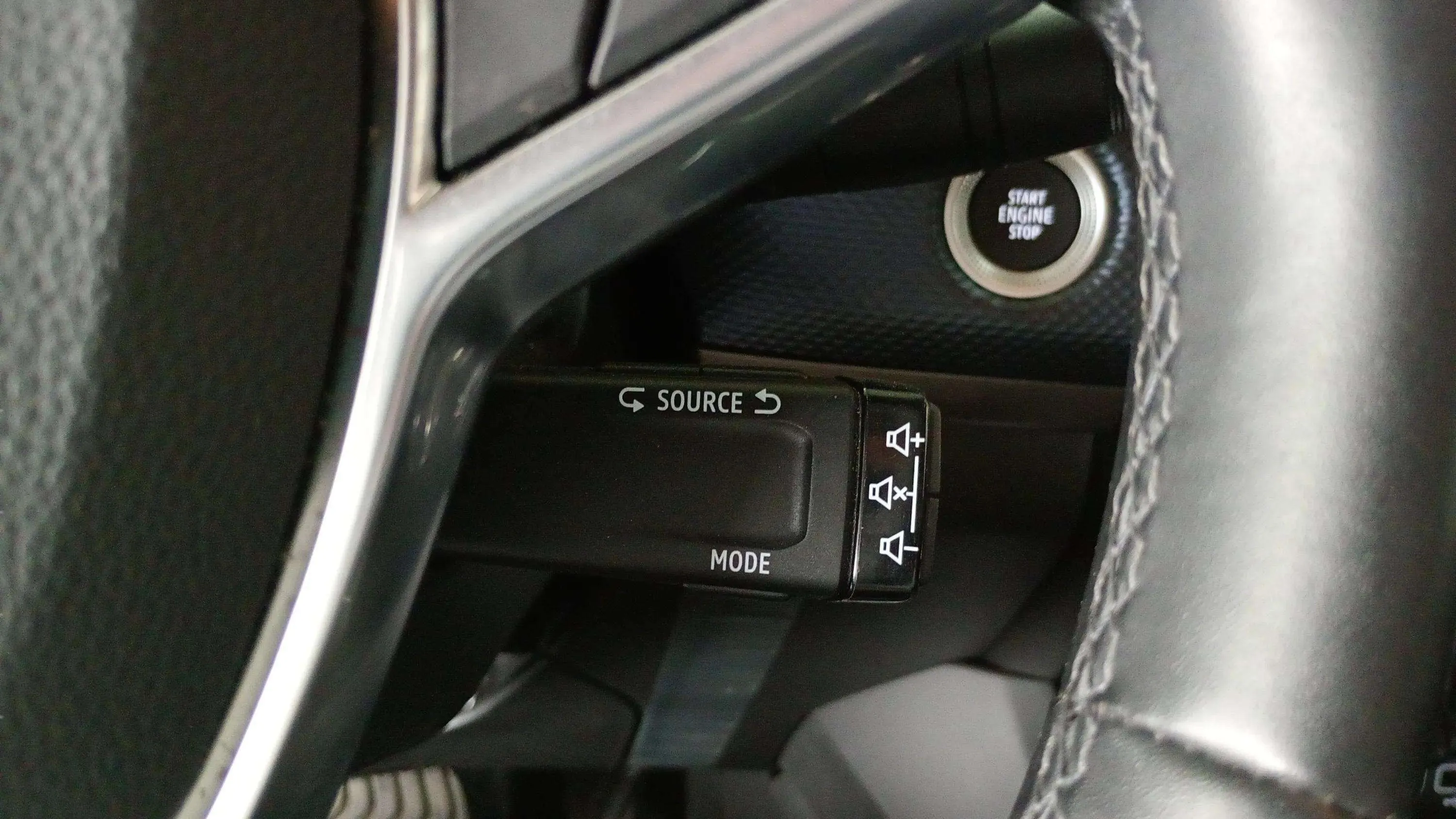 Renault Arkana Equilibre TCe EDC mild Hybrid - foto 25