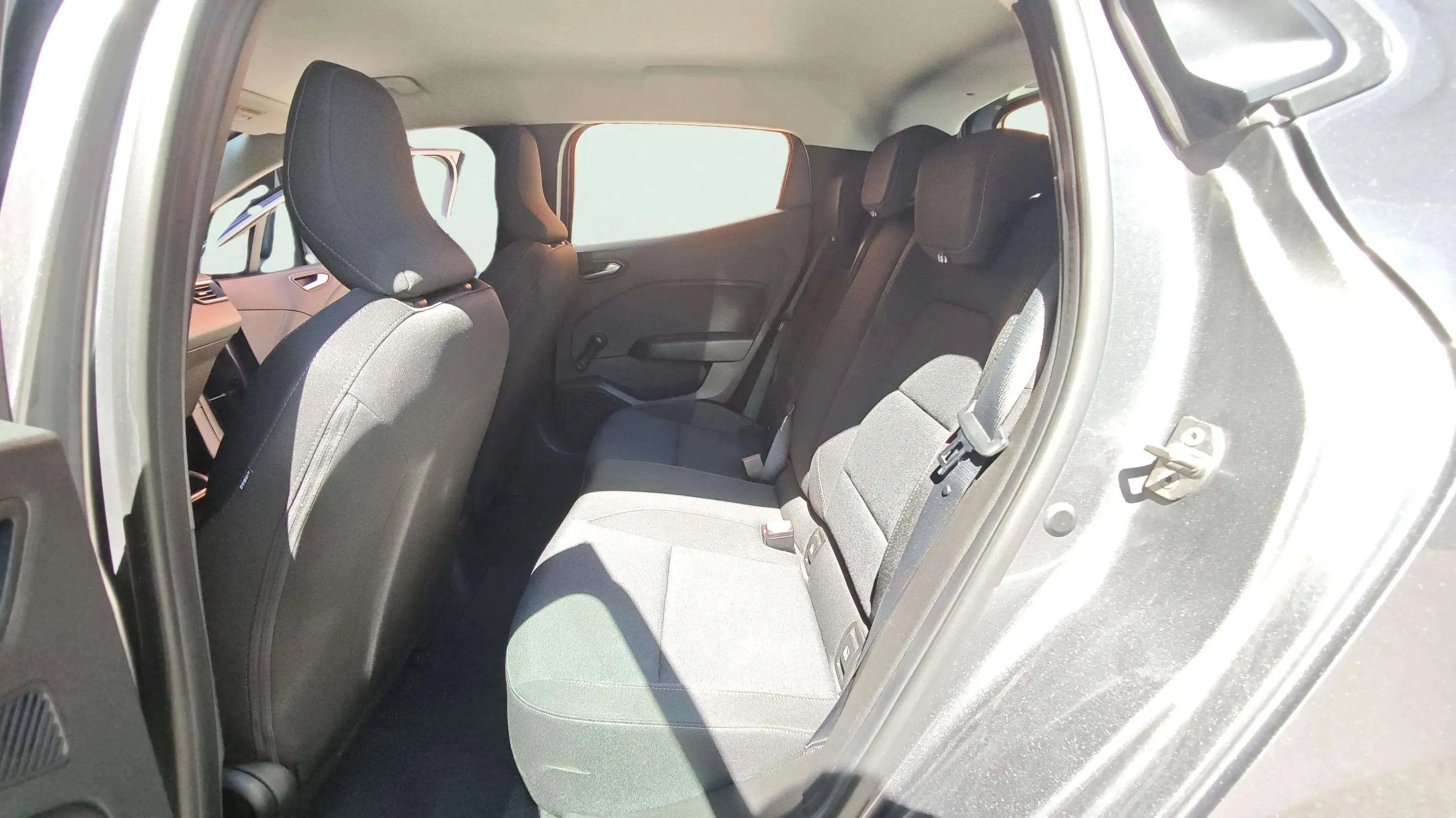 Renault Clio Equilibre TCe - foto 11