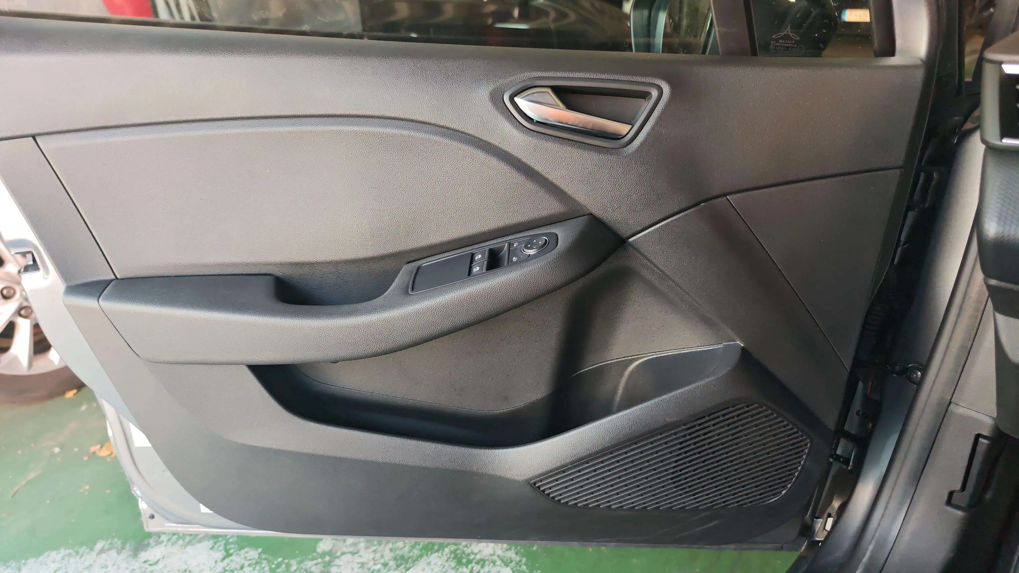 Renault Clio Equilibre TCe - foto 17
