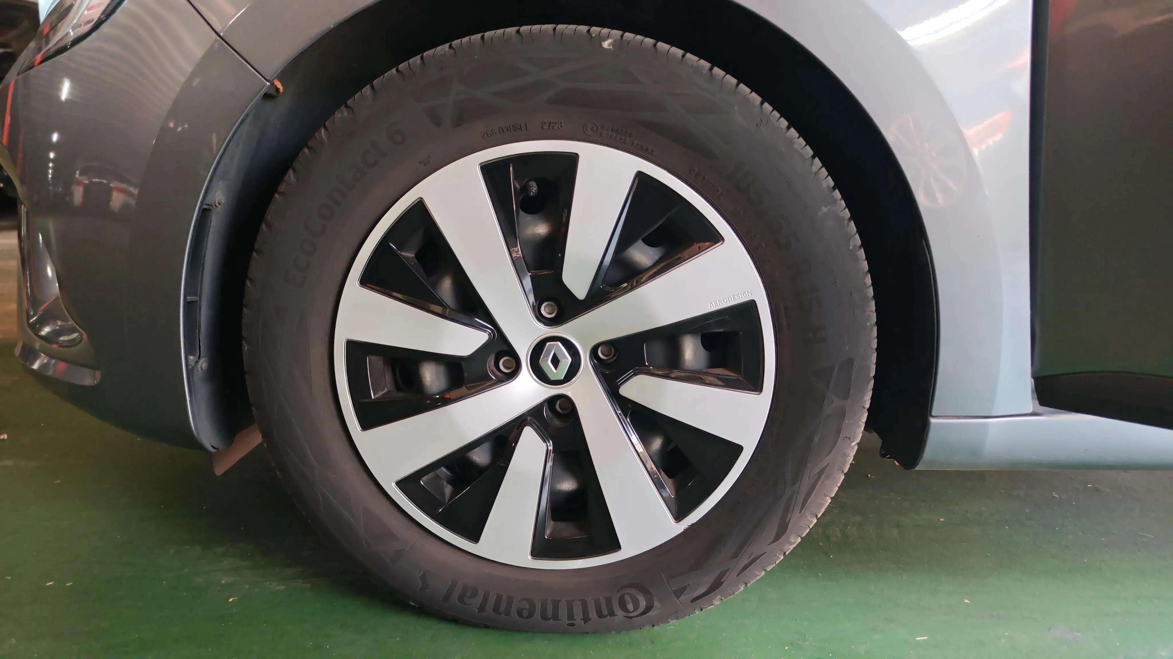 Renault Clio Equilibre TCe - foto 20