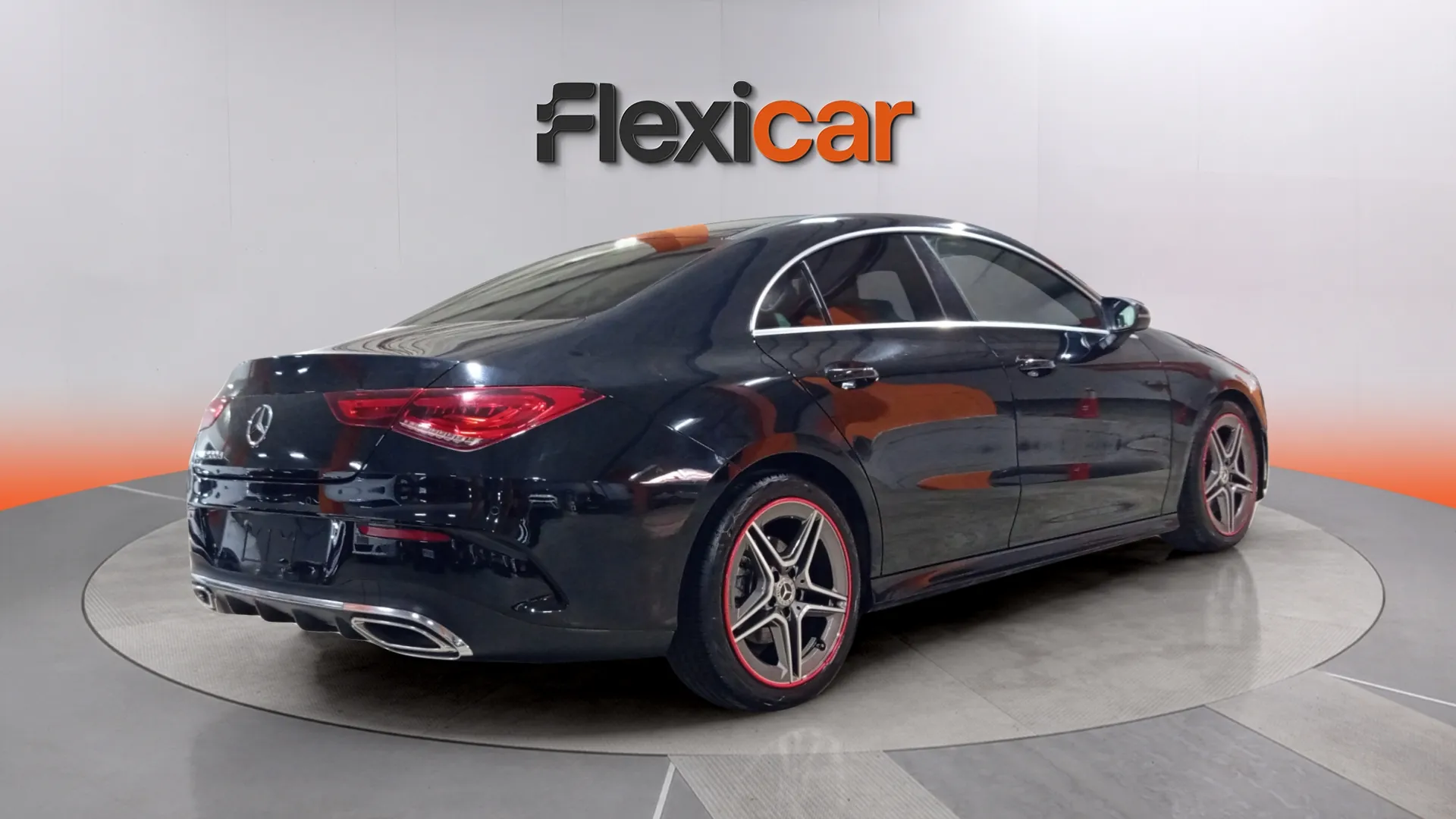 Mercedes-Benz CLA 200 D DCT - foto 8