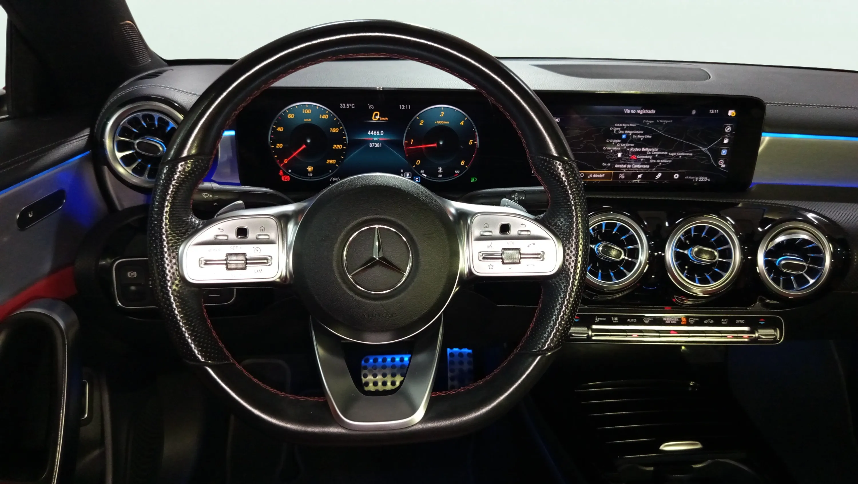 Mercedes-Benz CLA 200 D DCT - foto 10