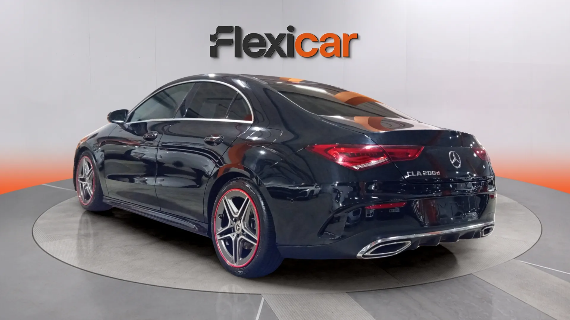 Mercedes-Benz CLA 200 D DCT - foto 6