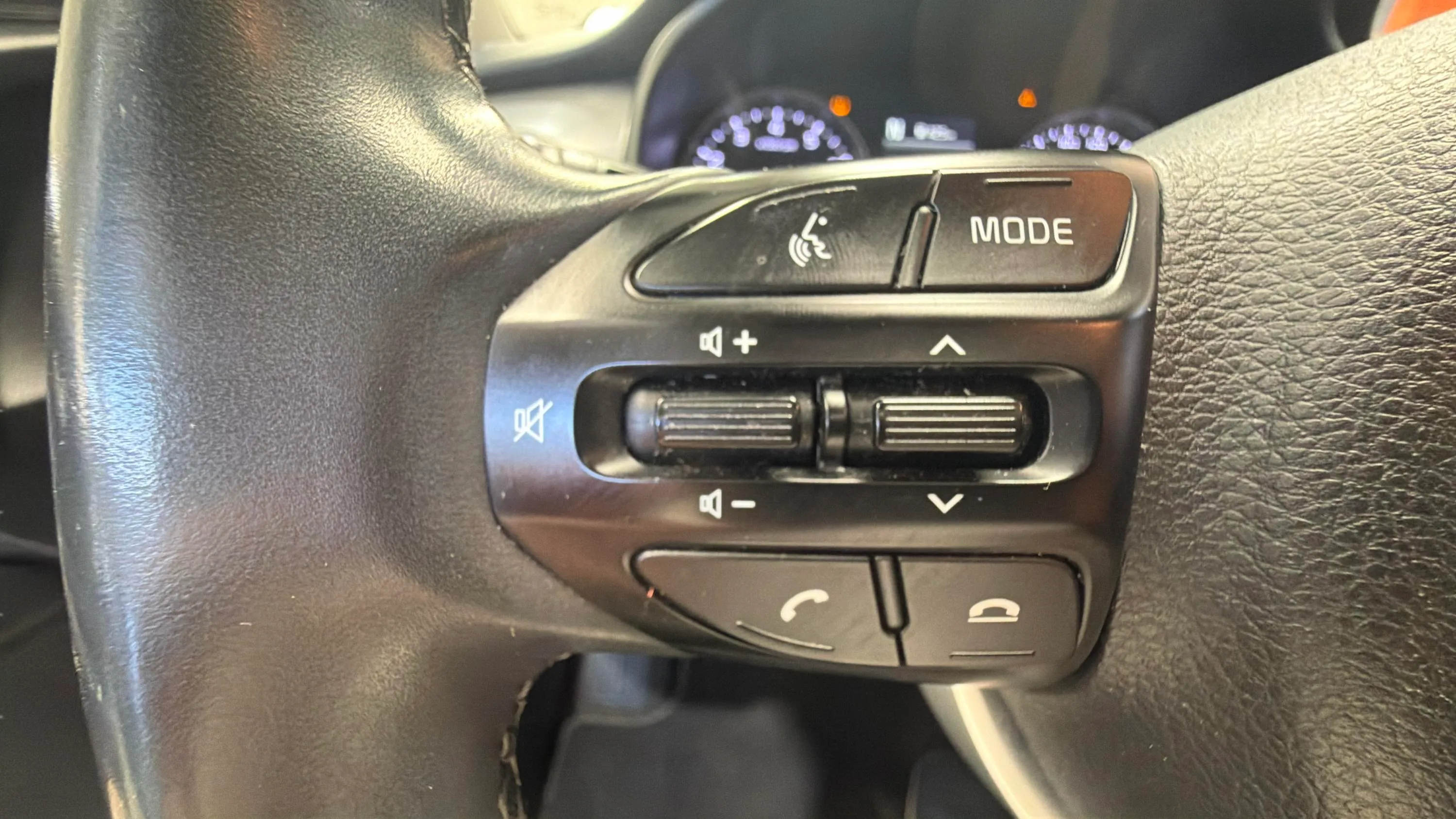 Kia Stonic 1.0 T-GDi MHEV iMT Drive - foto 19