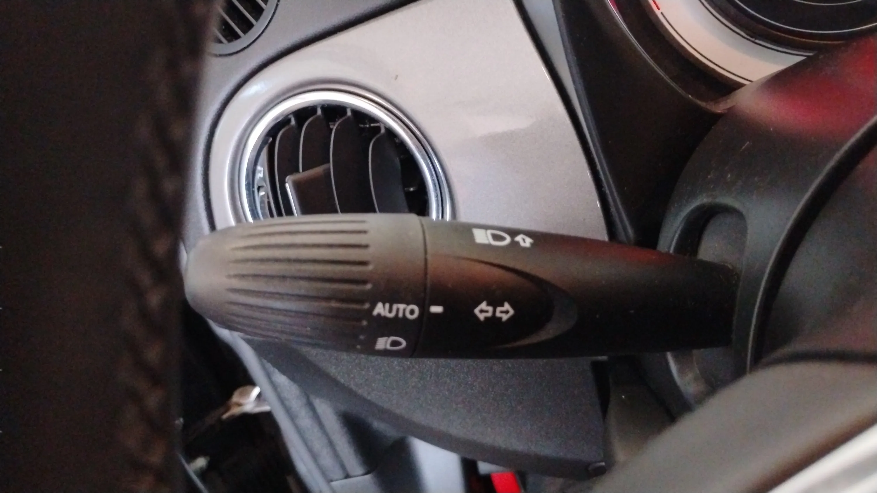 Fiat 500 Club 1.0 Hybrid - foto 21