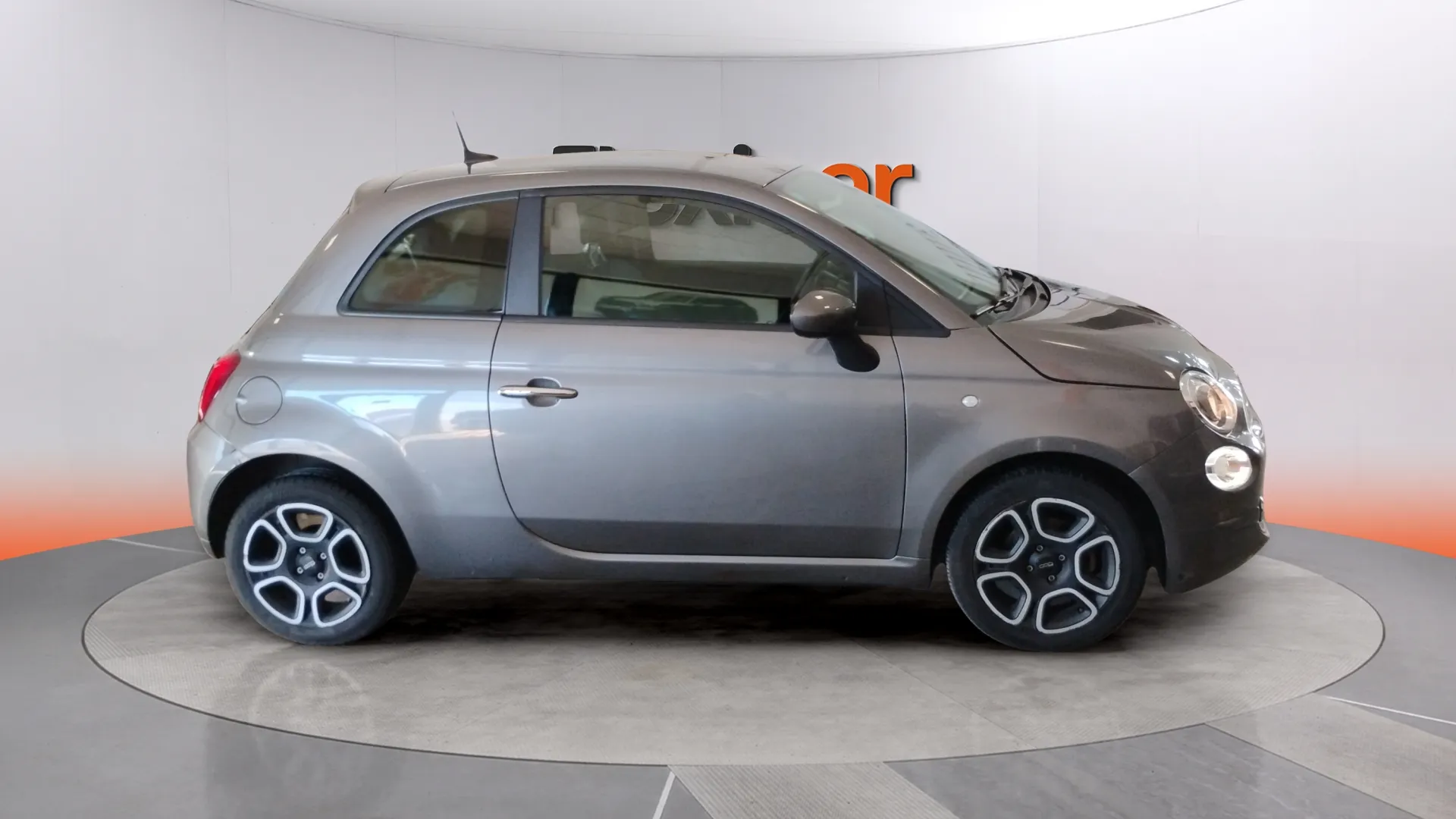 Fiat 500 Club 1.0 Hybrid - foto 4