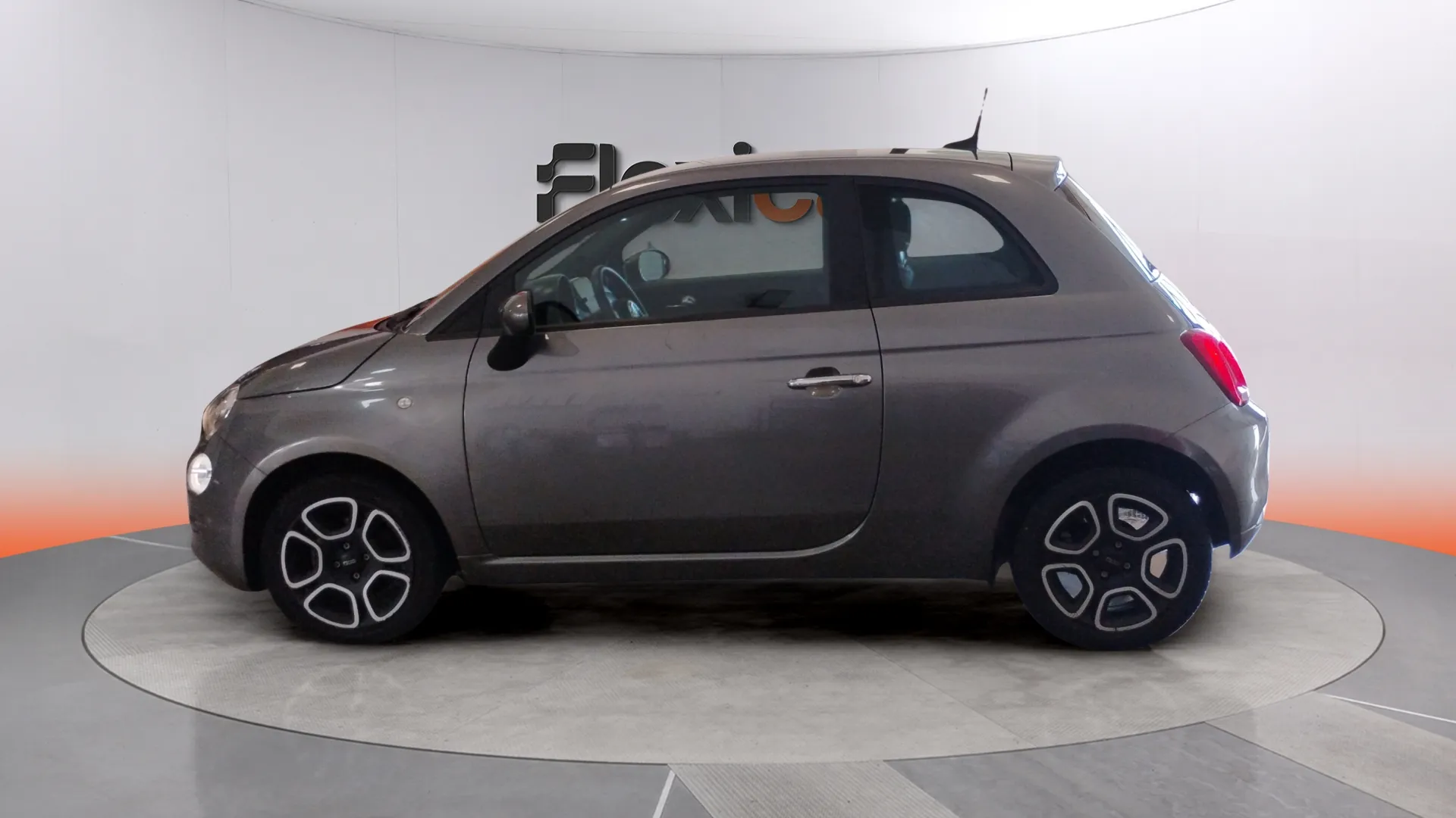 Fiat 500 Club 1.0 Hybrid - foto 5