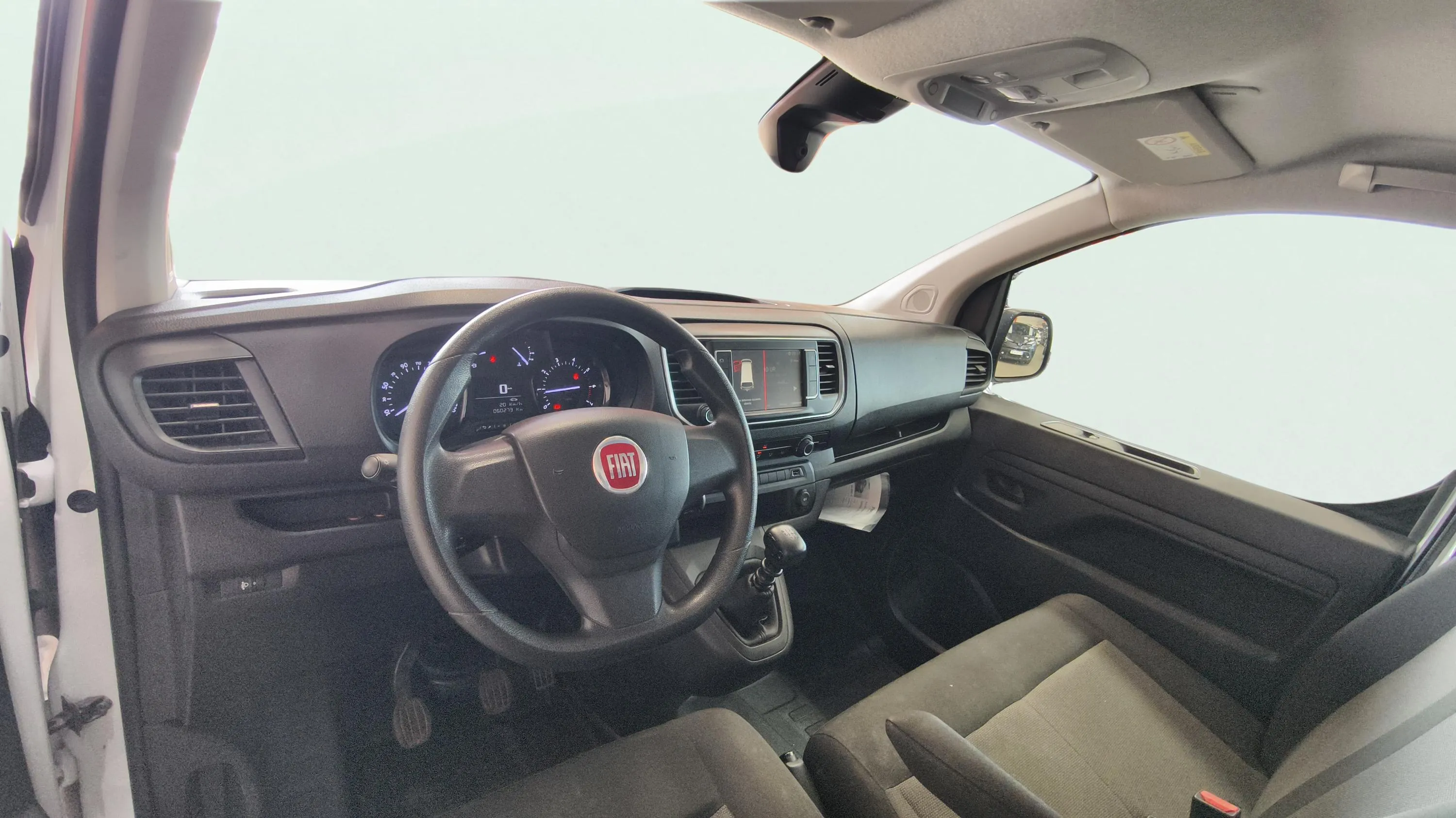 Fiat Scudo Furgón L2 MT5 - foto 8