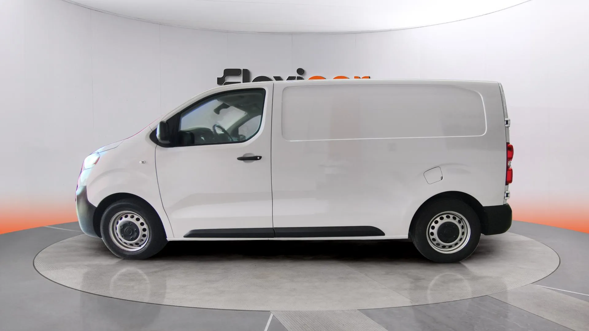 Fiat Scudo Furgón L2 MT5 - foto 6