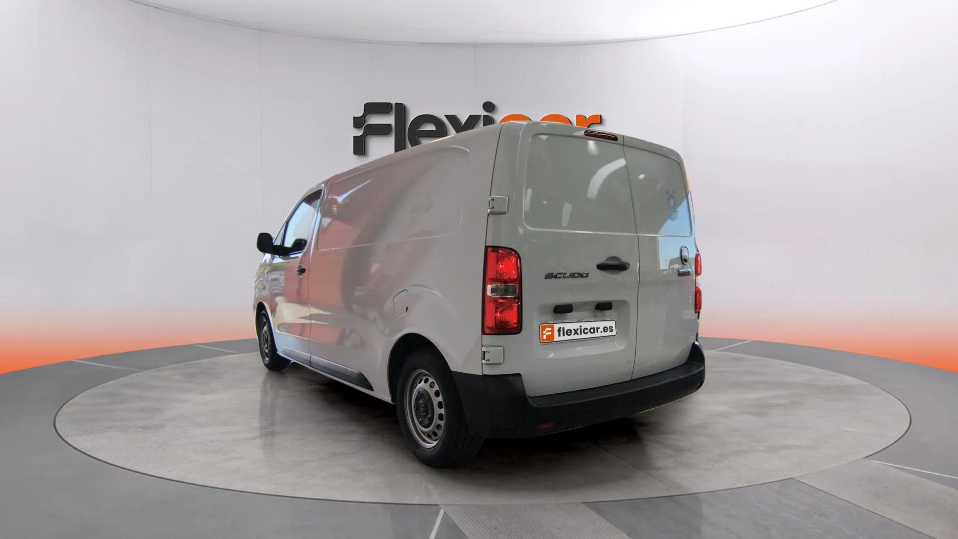 Fiat Scudo Furgón L2 MT5 - foto 5