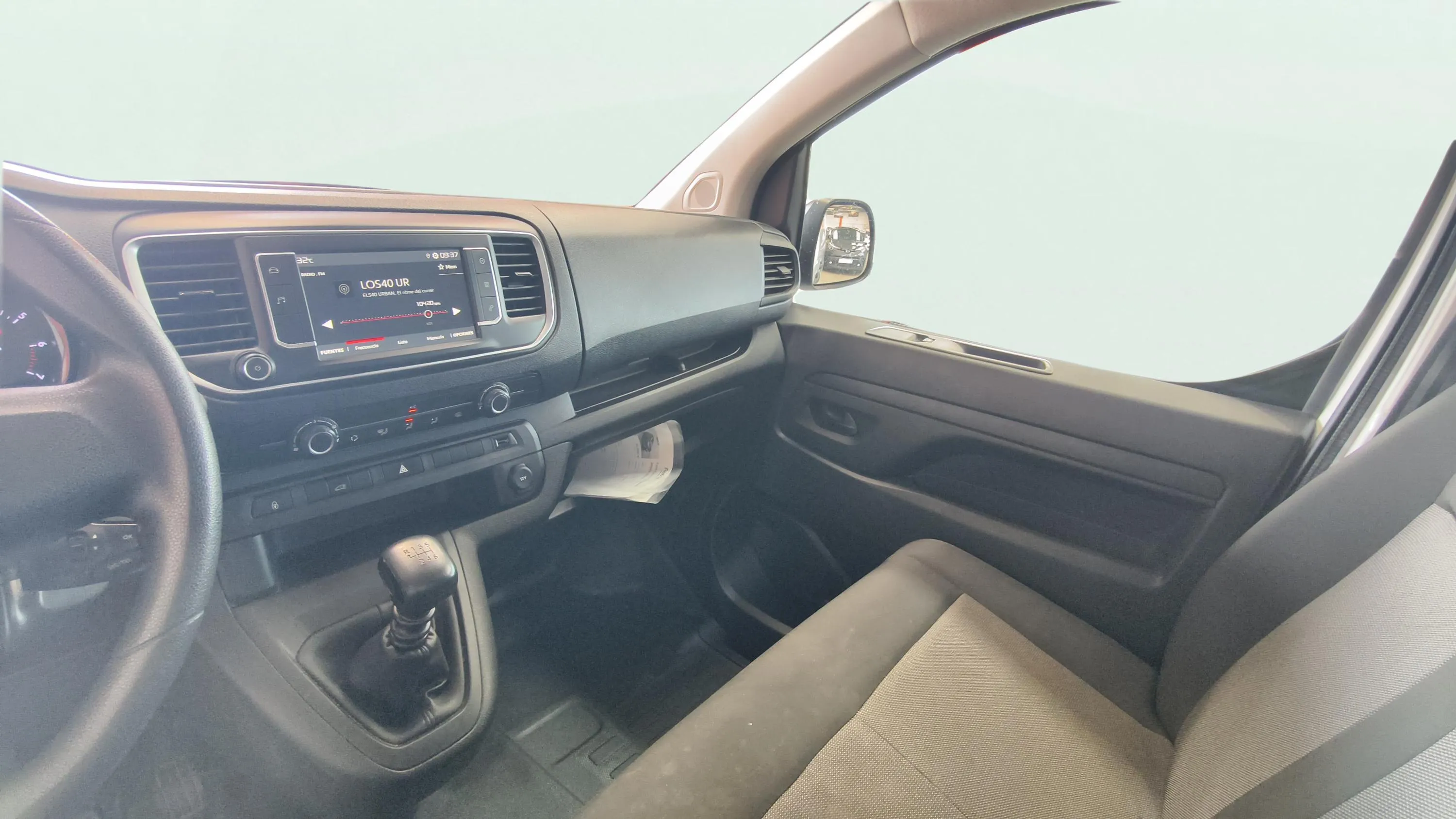Fiat Scudo Furgón L2 MT5 - foto 9