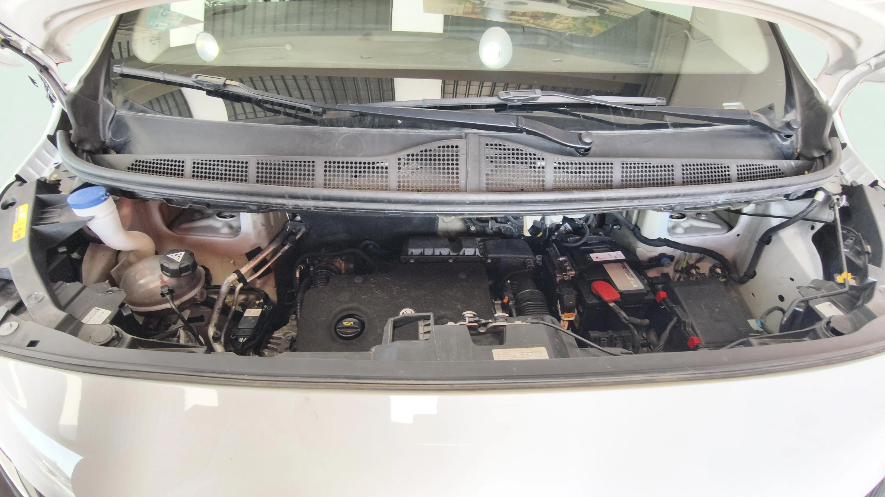 Fiat Scudo Furgón L2 MT5 - foto 17