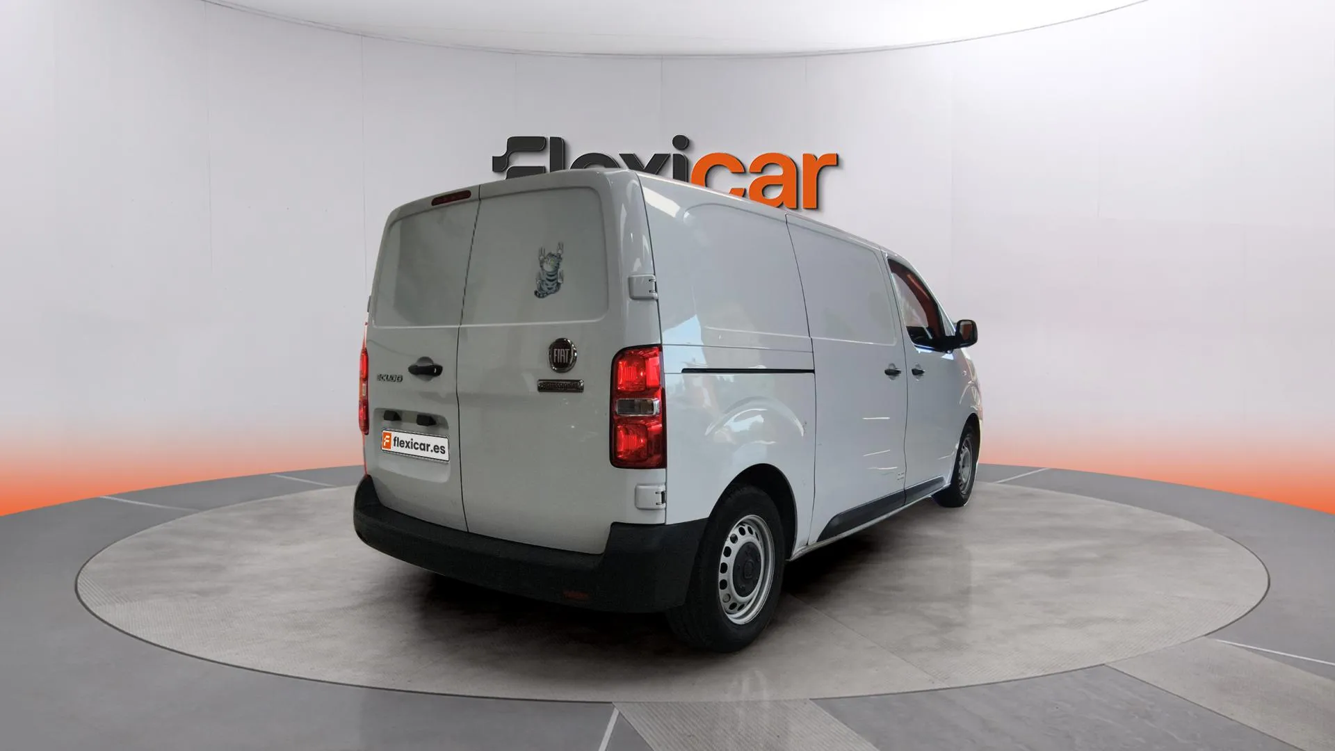 Fiat Scudo Furgón L2 MT5 - foto 3