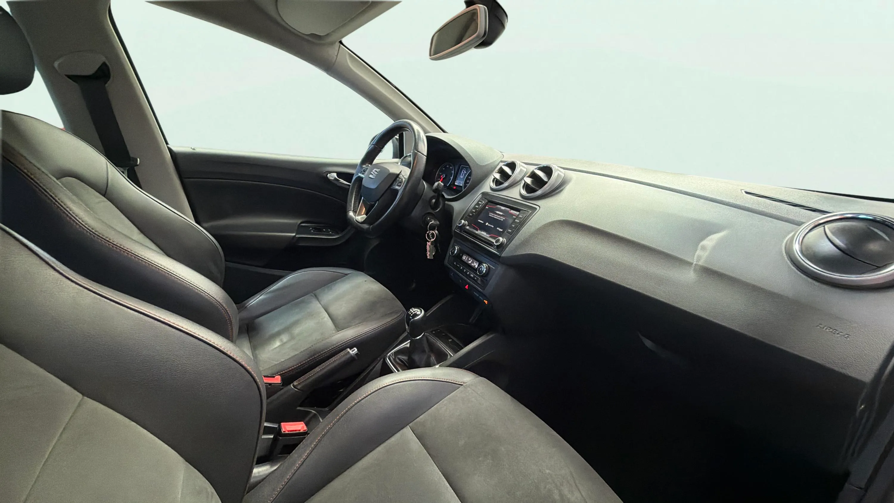 SEAT Ibiza 1.2 TSI FR - foto 14