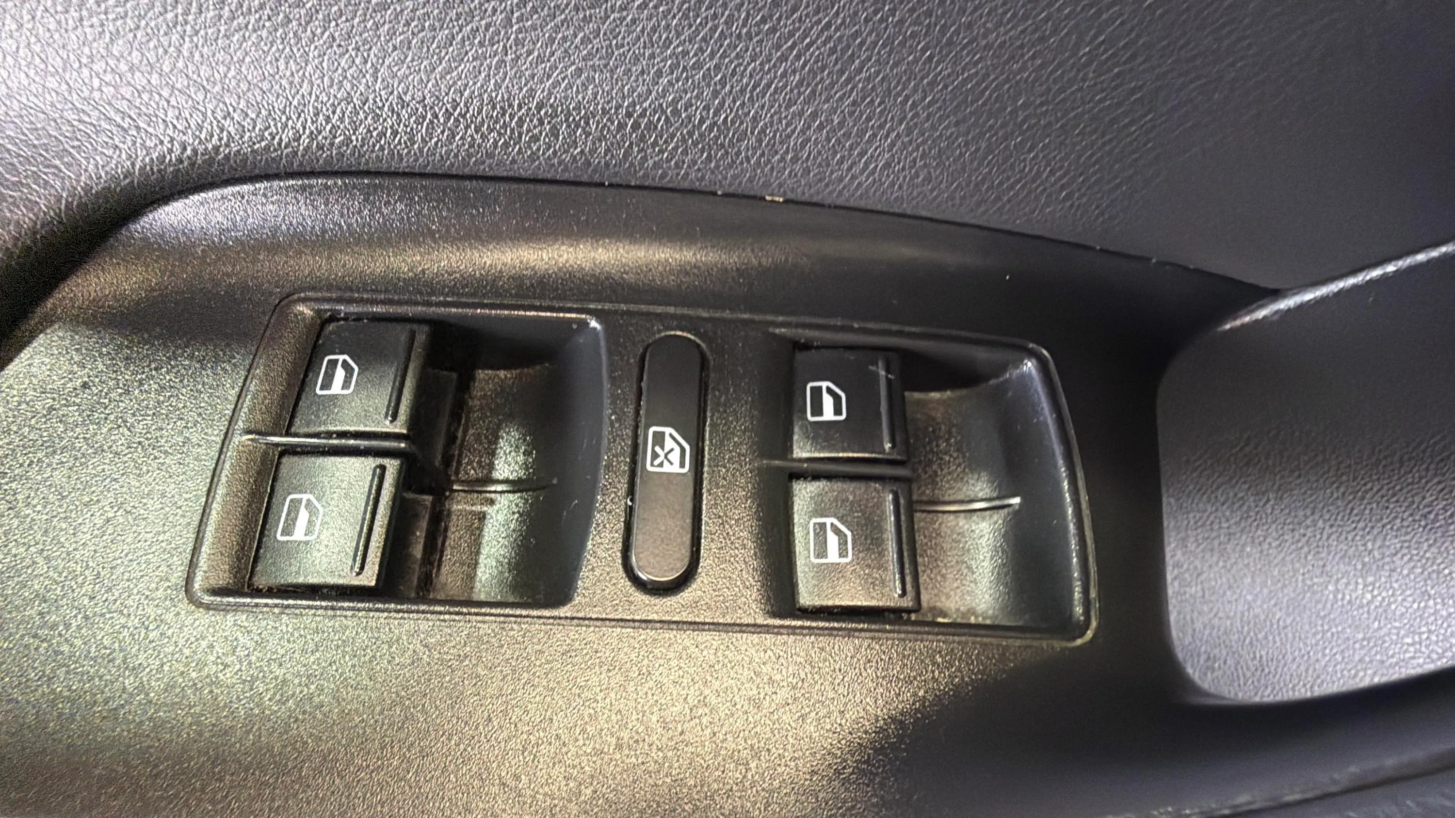 SEAT Ibiza 1.2 TSI FR - foto 16