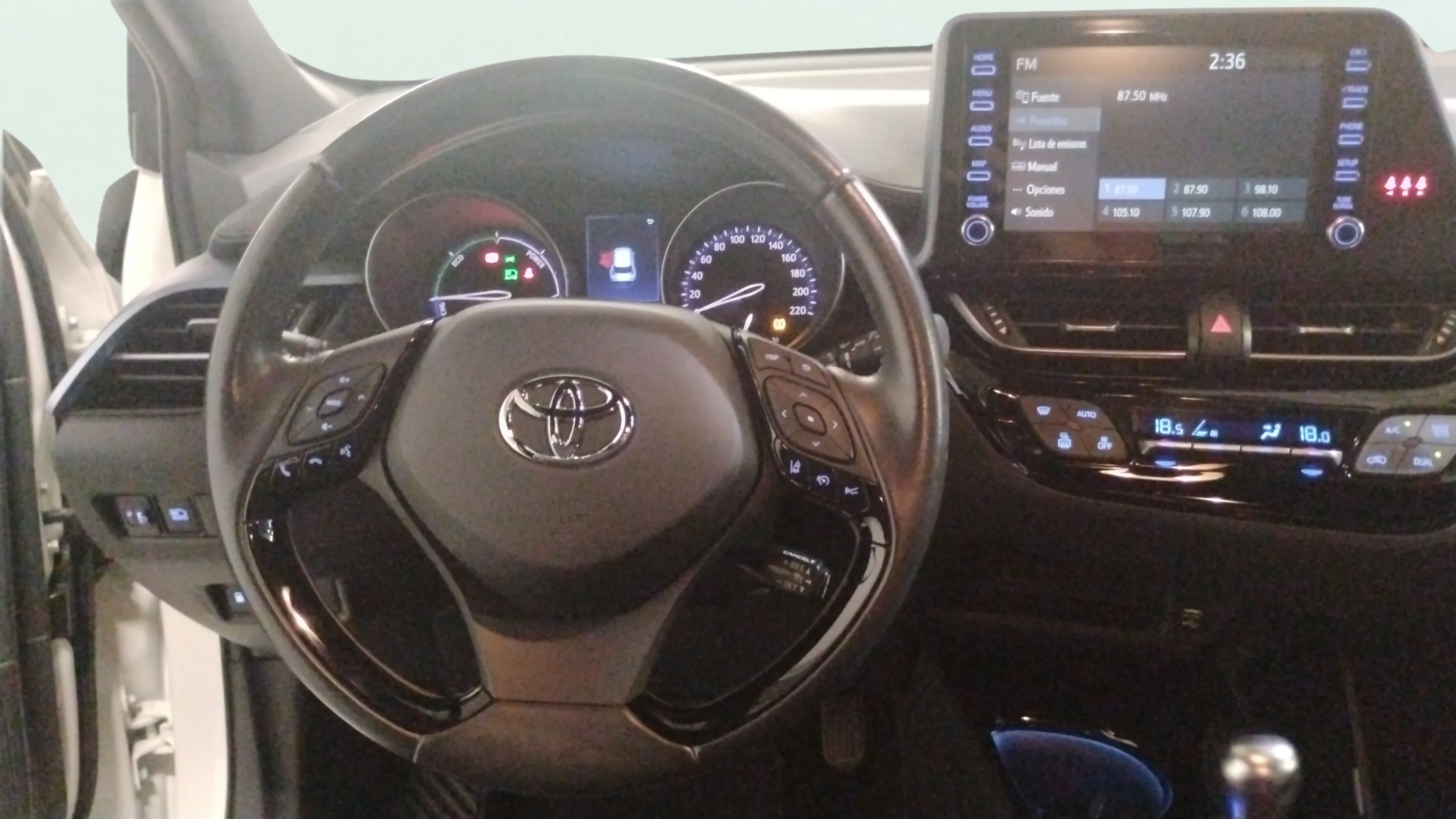 Toyota C-HR 1.8 125H Advance - foto 8