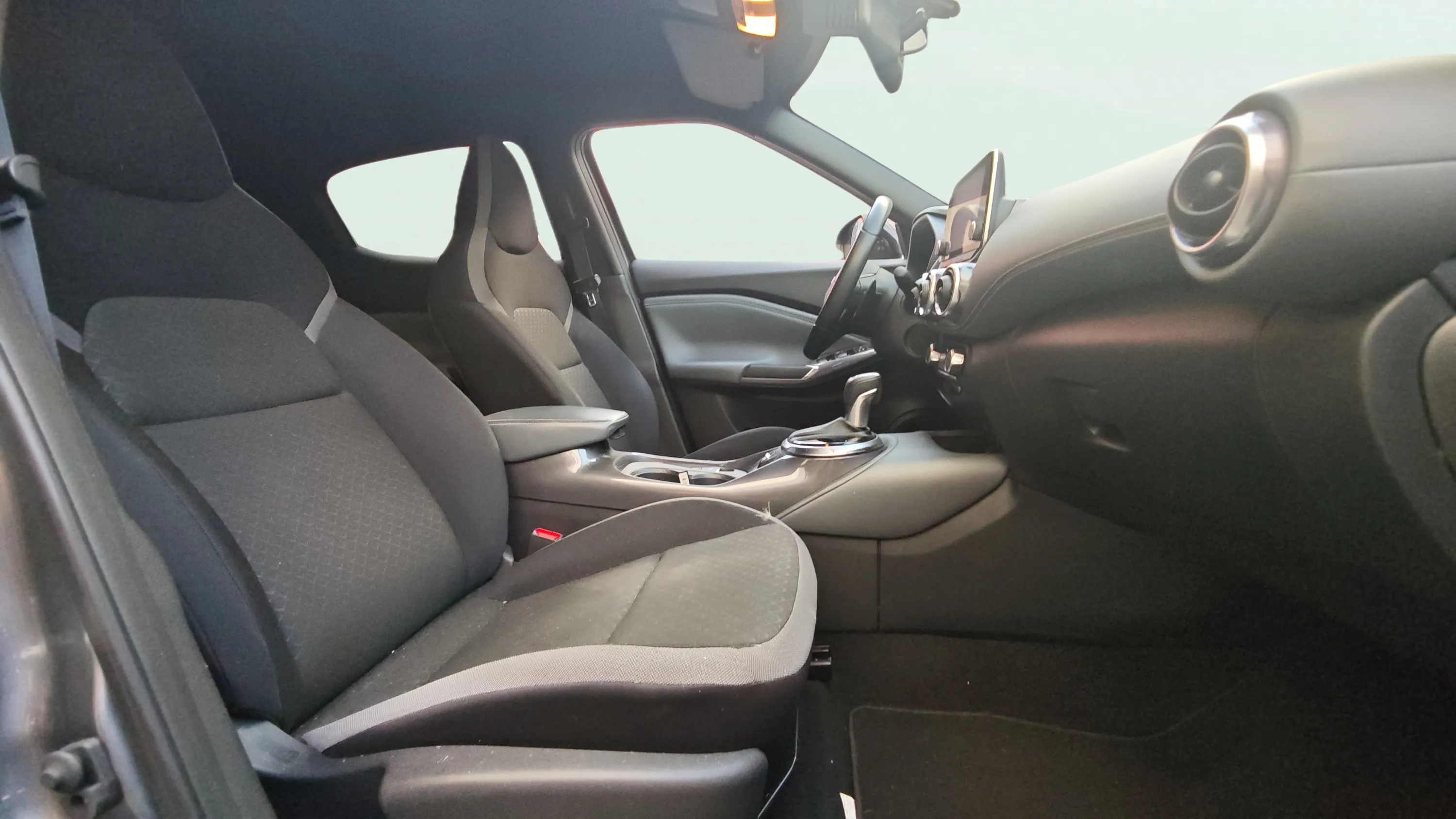Nissan Juke DIG-T DCT N-Connecta - foto 10