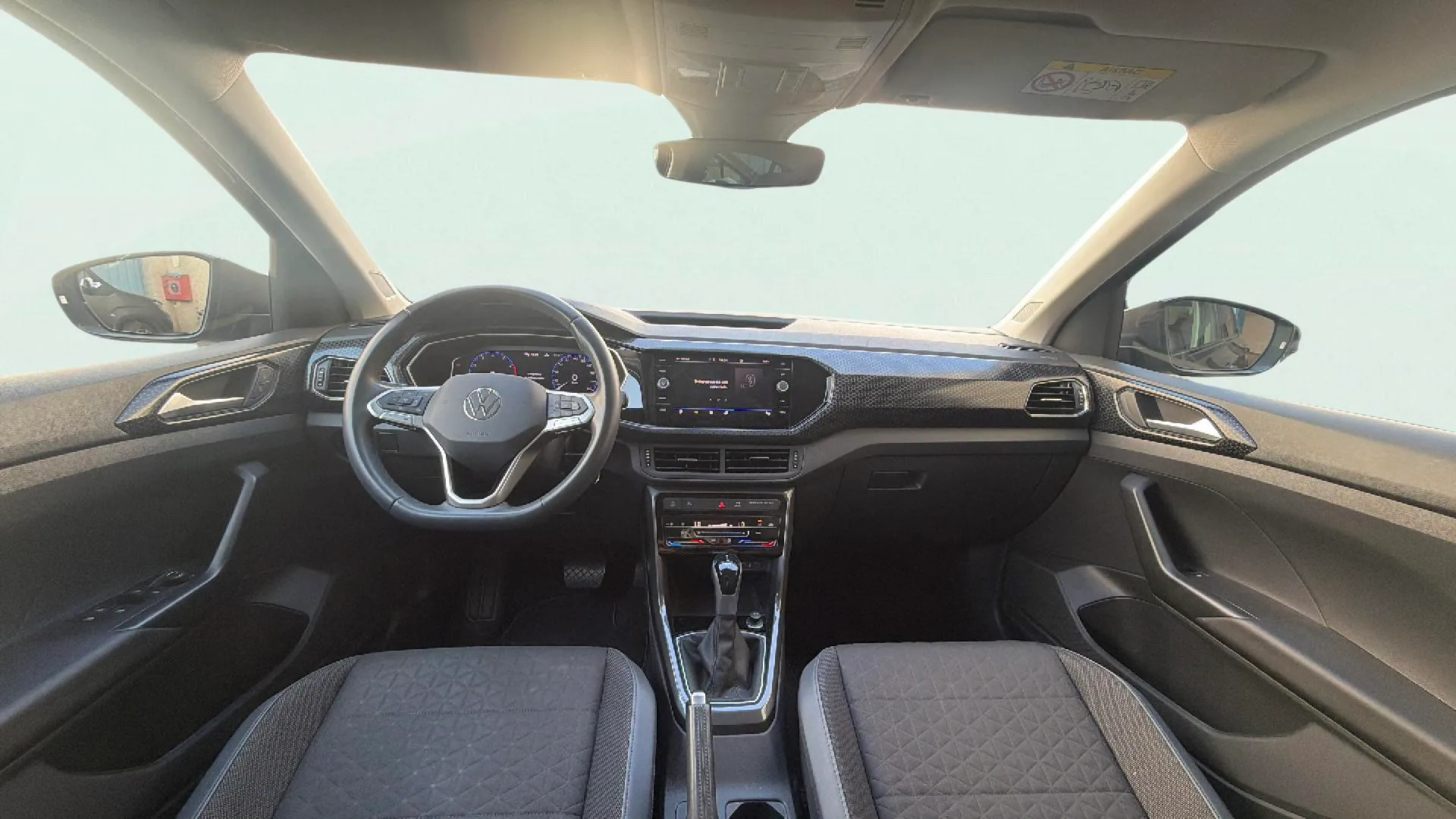Volkswagen T-Cross Sport 1.5 TSI DSG - foto 16