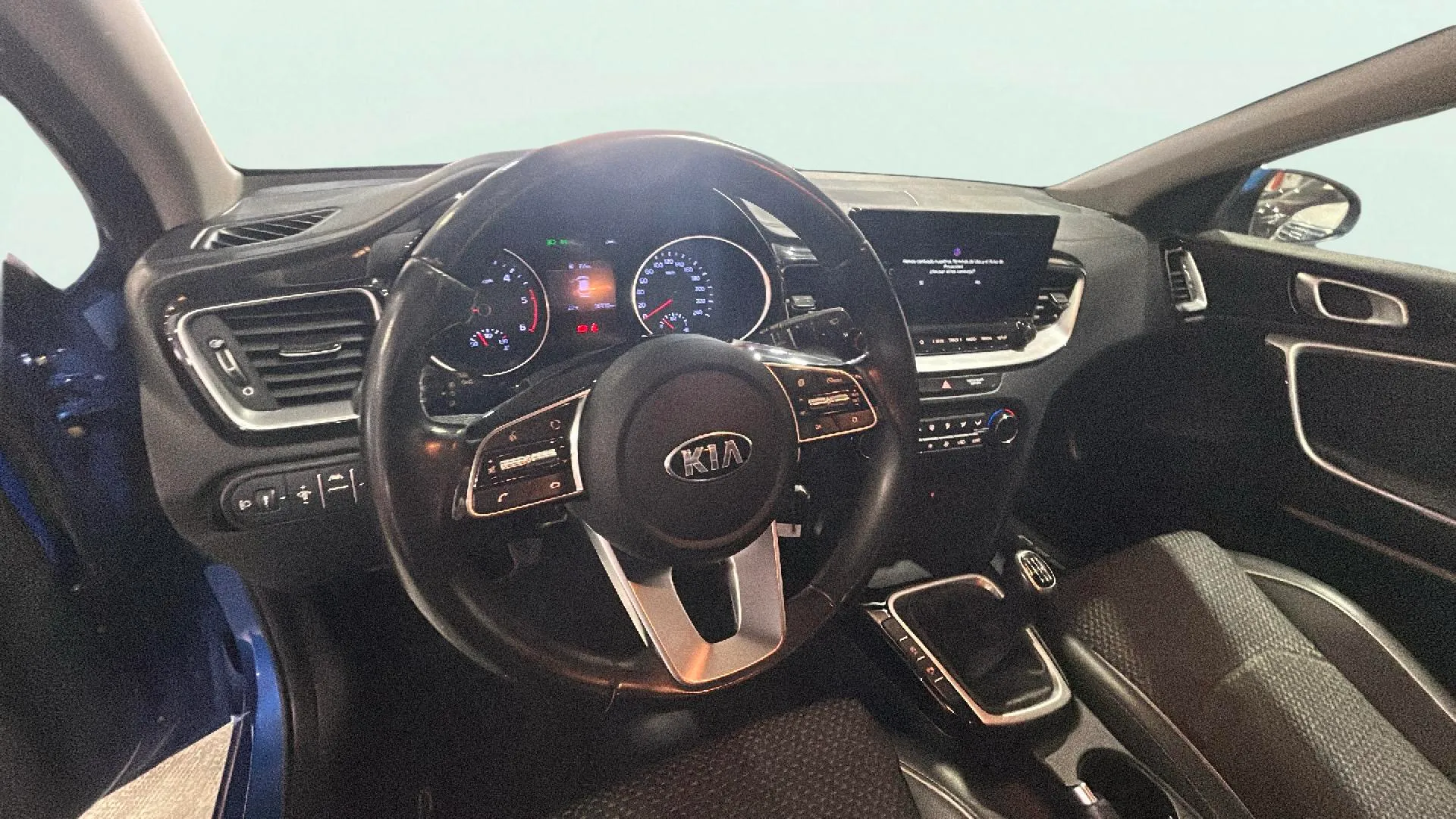 Kia Ceed 1.6 CRDi Concept - foto 10
