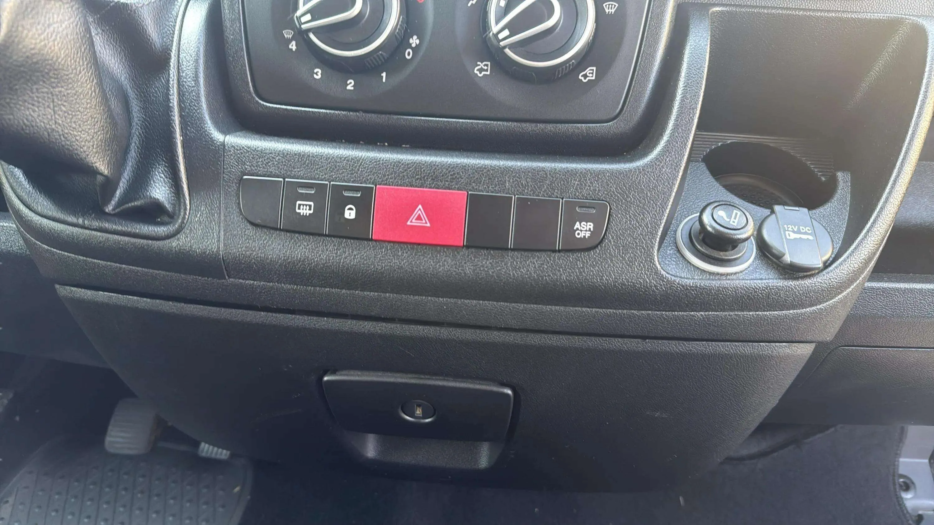 Peugeot Boxer 2.0 Diesel L2 H2 - foto 19