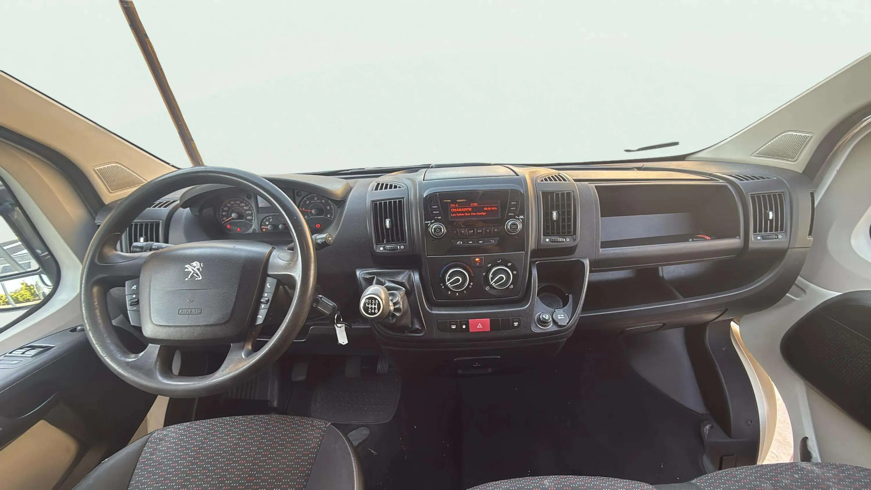 Peugeot Boxer 2.0 Diesel L2 H2 - foto 11