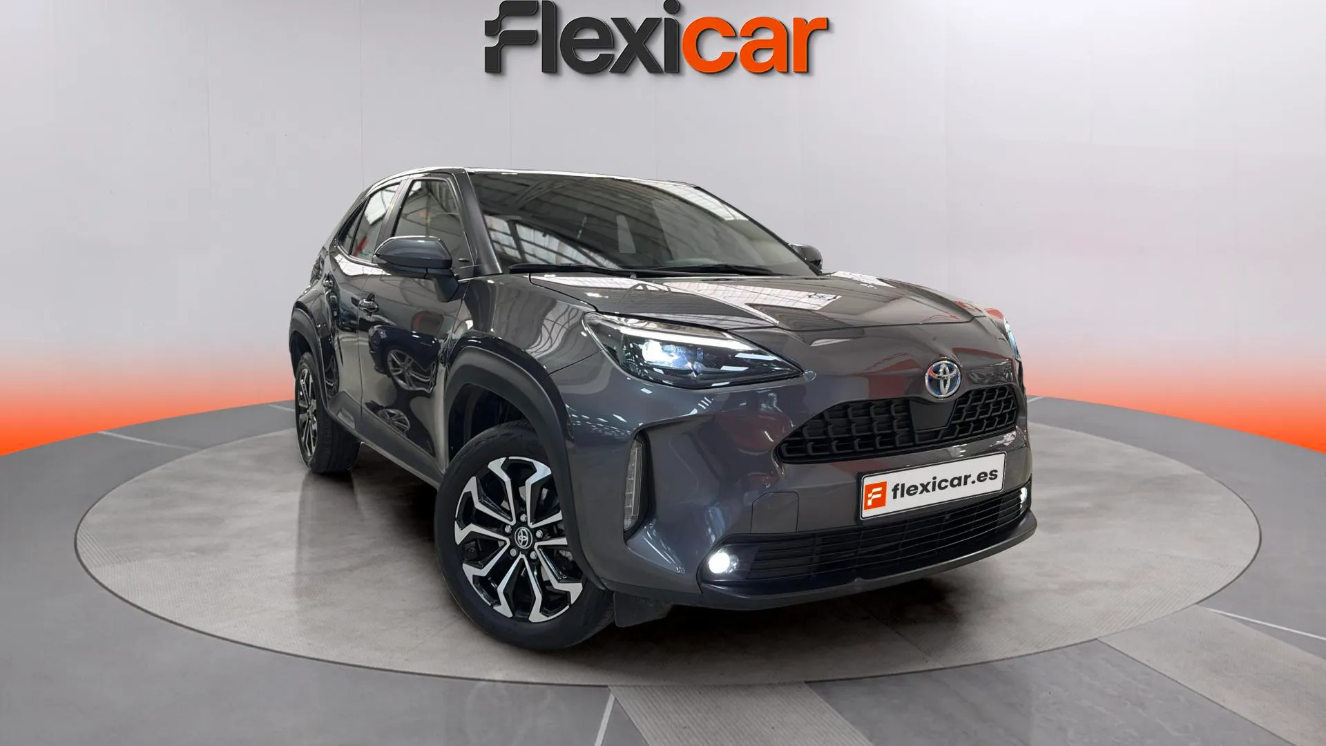 Toyota Yaris Cross 1.5 120H Style - foto 1