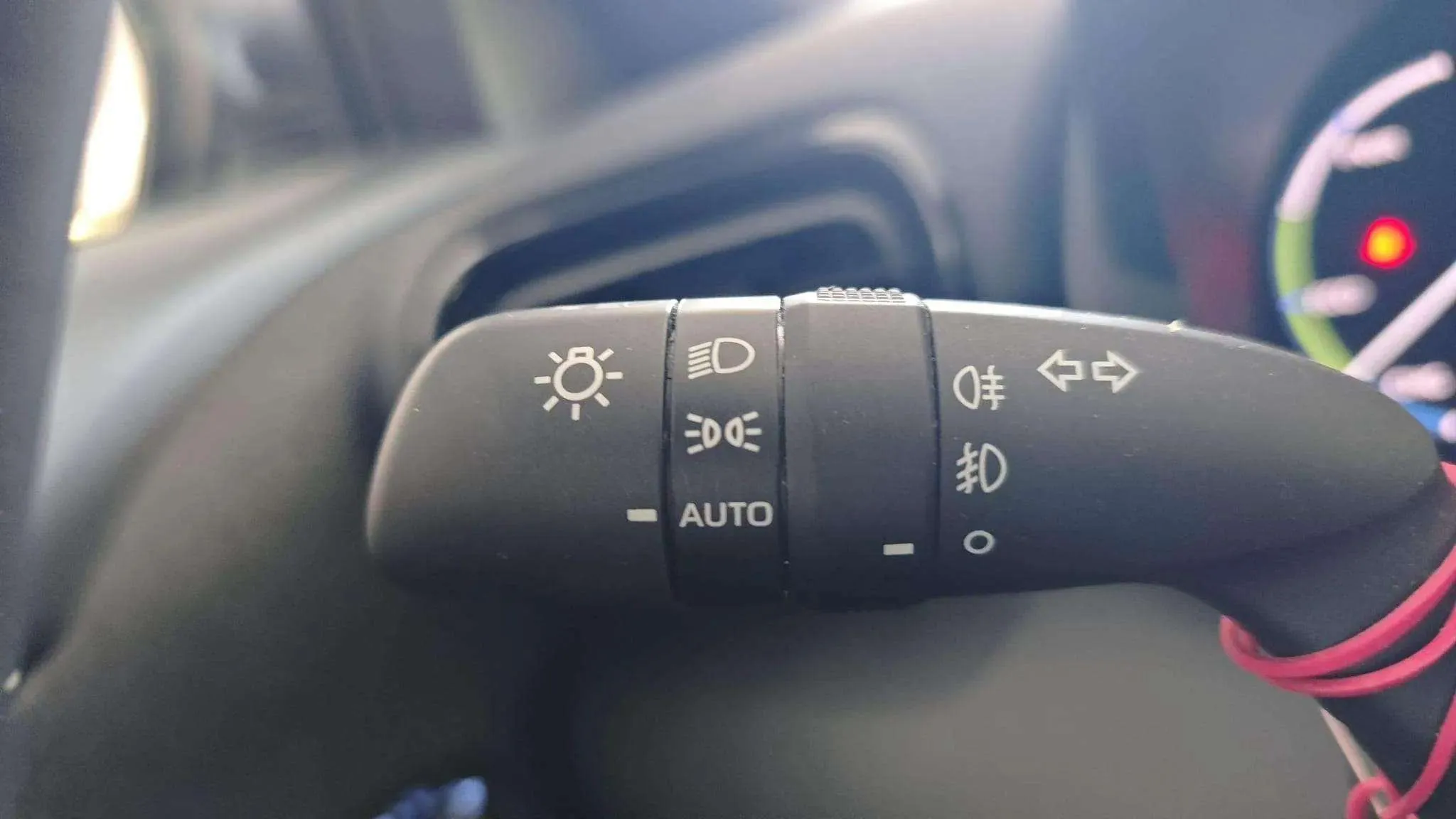 Toyota Yaris Cross 1.5 120H Style - foto 13