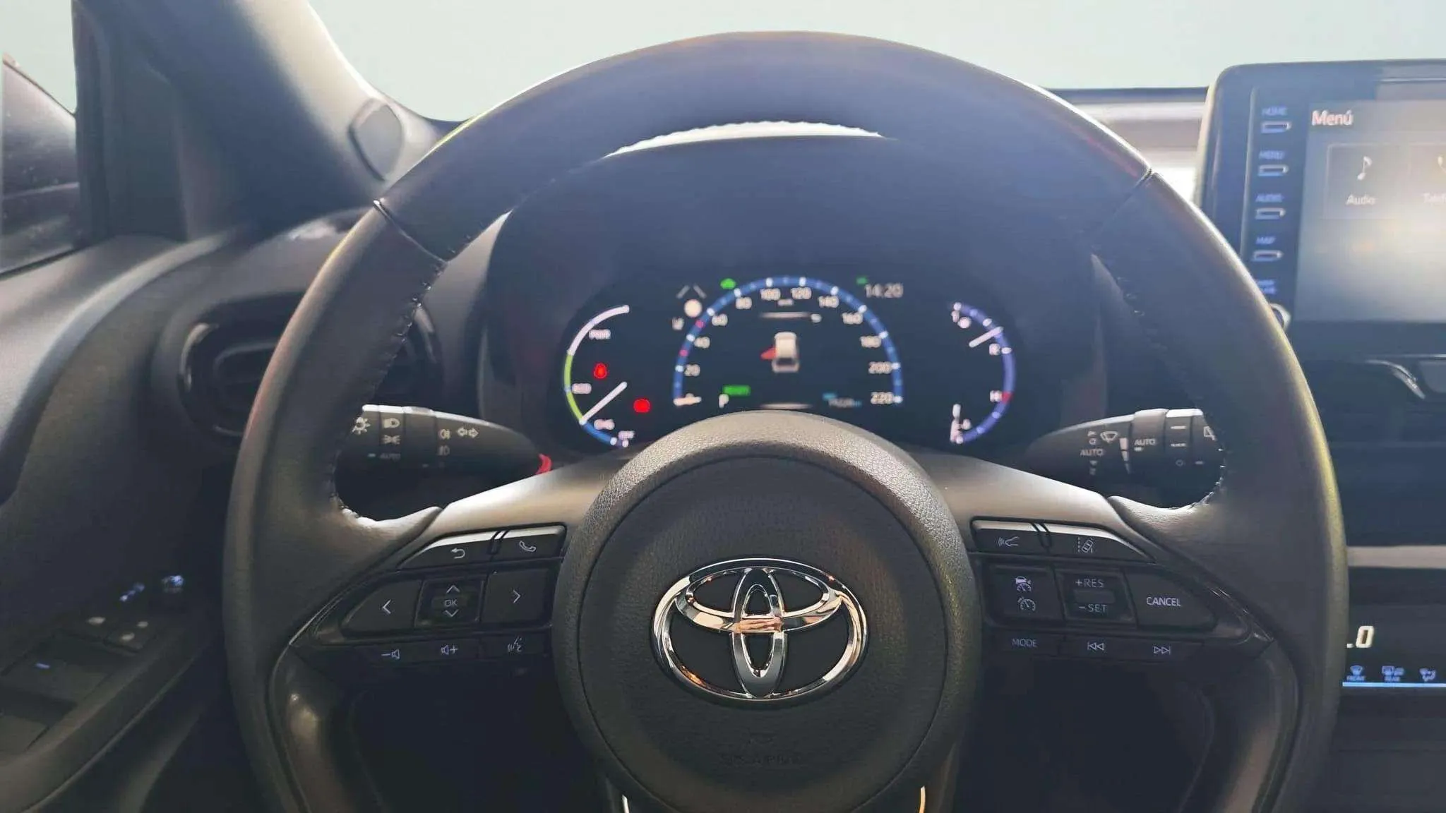 Toyota Yaris Cross 1.5 120H Style - foto 11