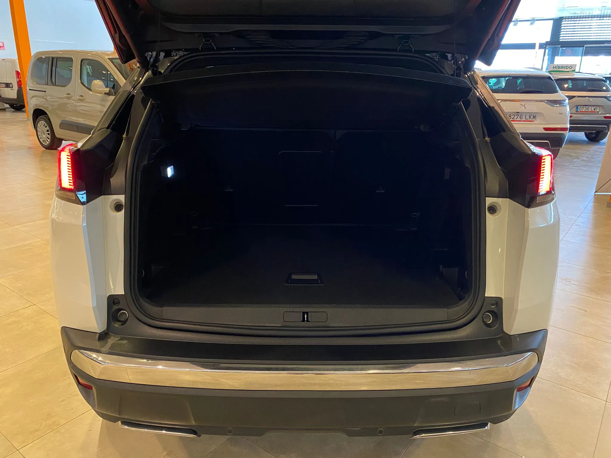 Peugeot 3008 1.6 THP GT Line - foto 17
