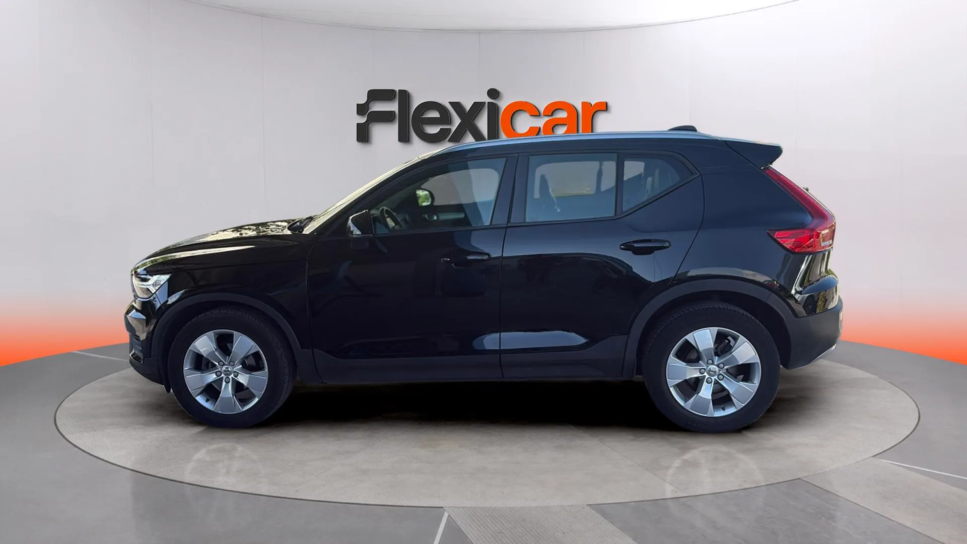 Volvo XC40 2.0 D3 - foto 7