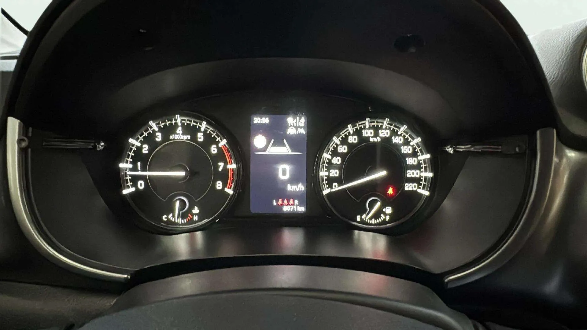 Suzuki Vitara 1.4 T S2 Mild Hybrid - foto 13