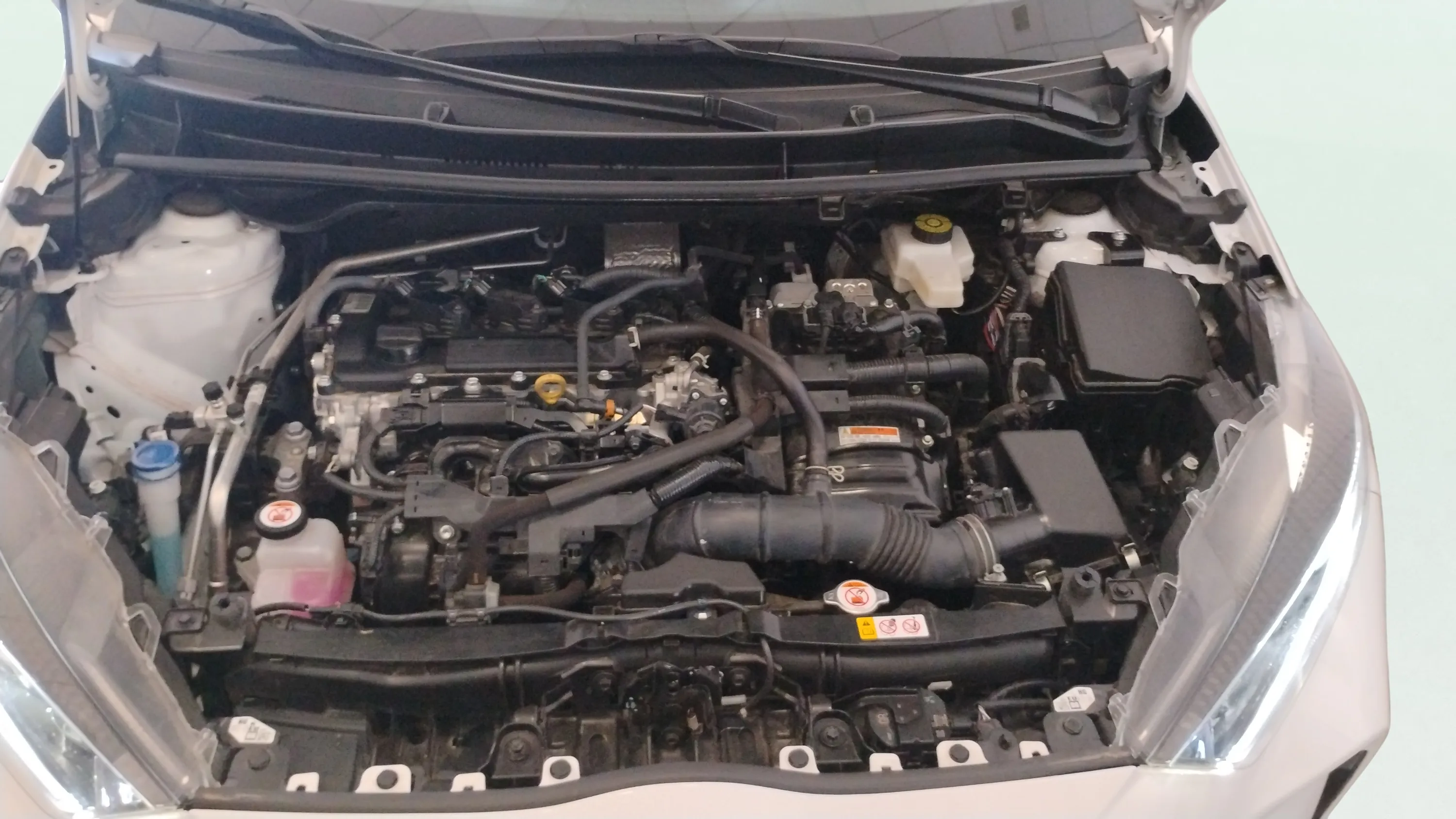Toyota Yaris 1.5 120H GR Sport - foto 17